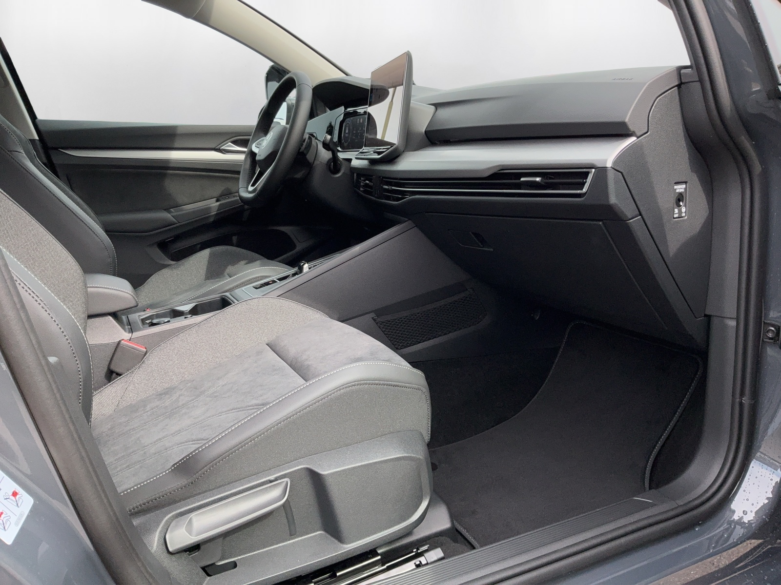 VW Golf 1.5 e TSI mHEV United DSG - 14
