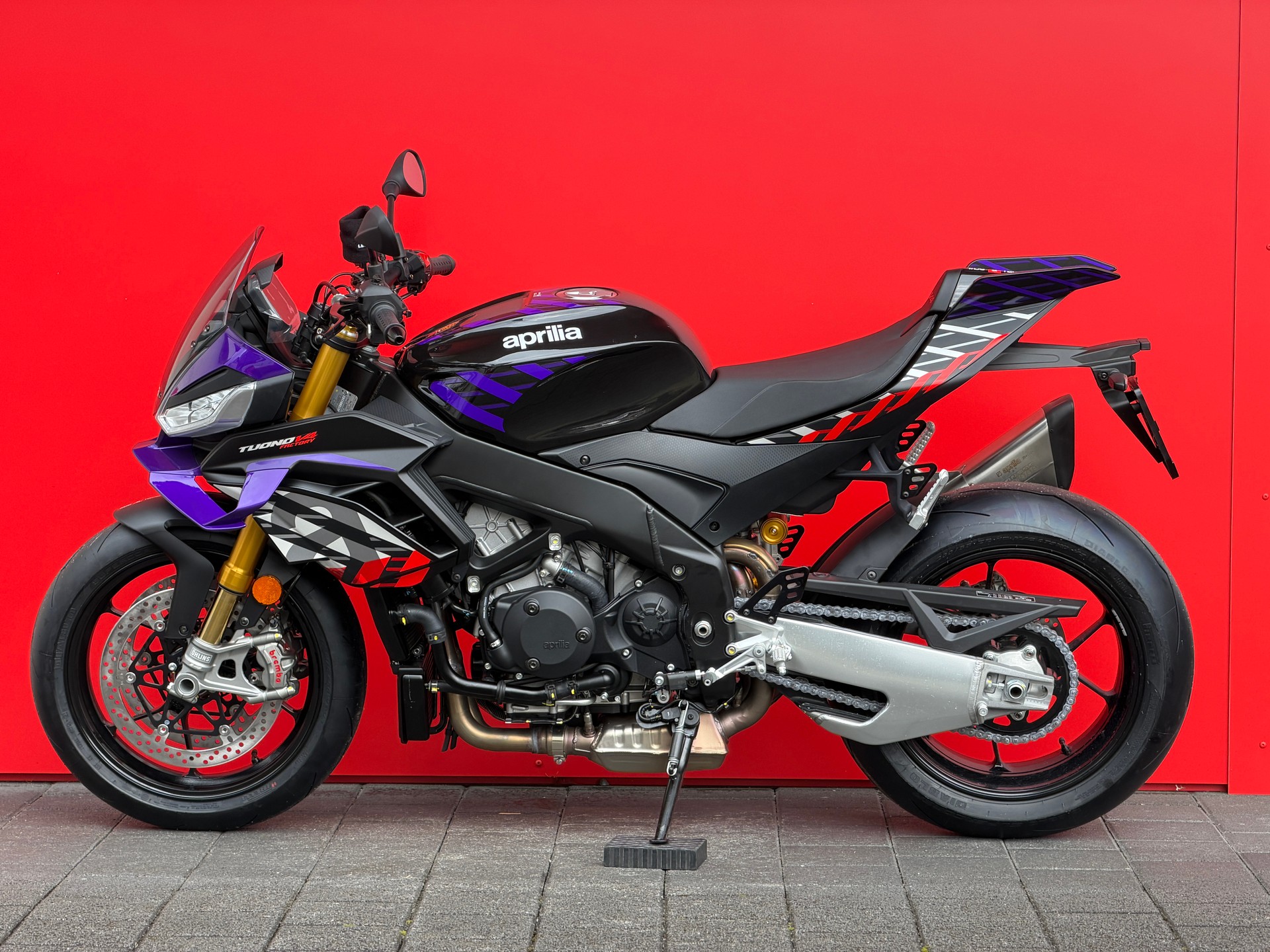 APRILIA Tuono V4 1100 E5+ Factory - 14