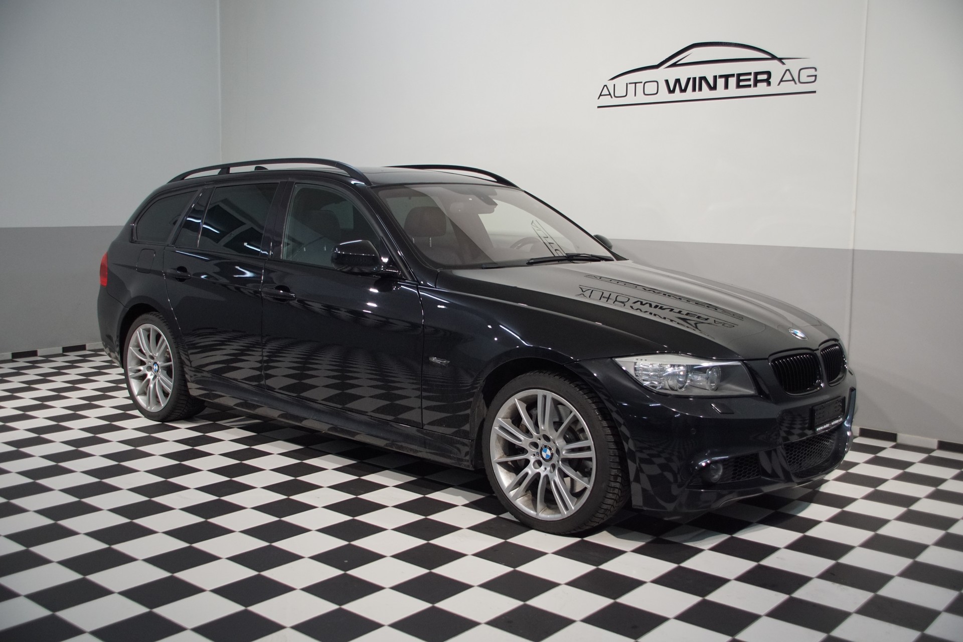 BMW 335i xDrive Touring Steptronic - 5