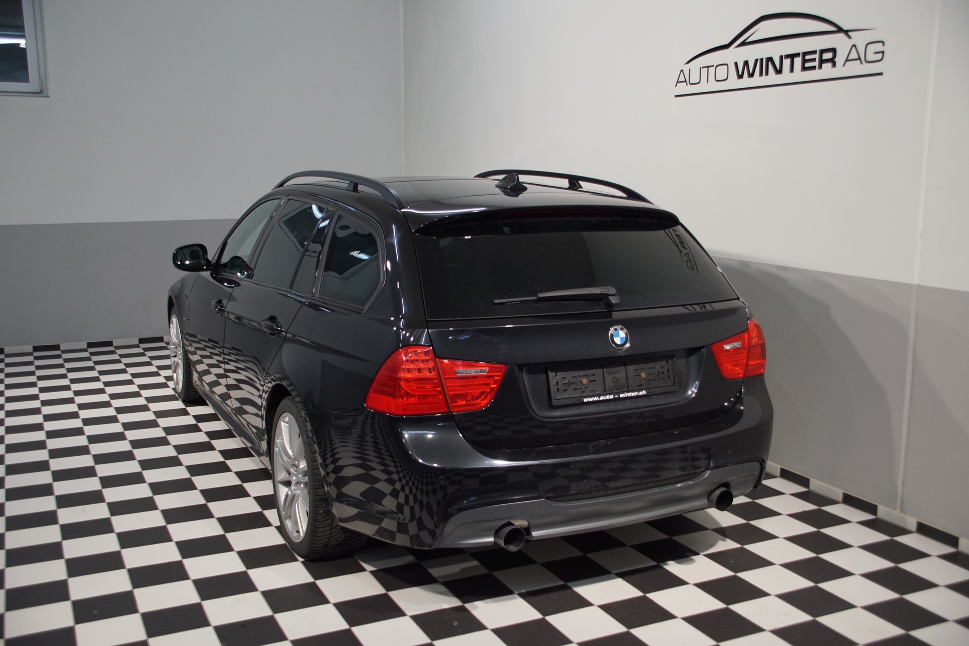 BMW 335i xDrive Touring Steptronic - 7