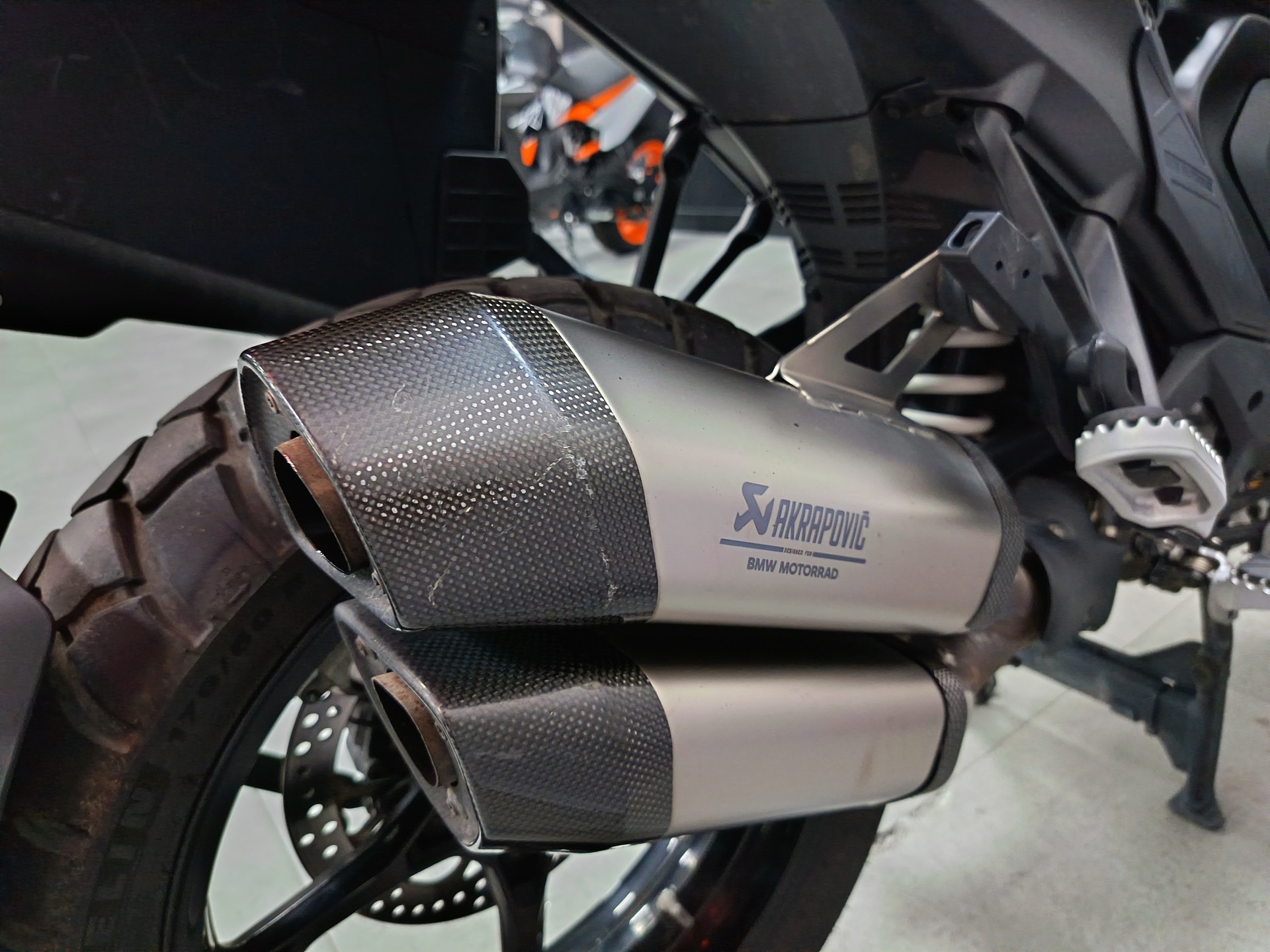 BMW R 1300 GS Triple Black - 13