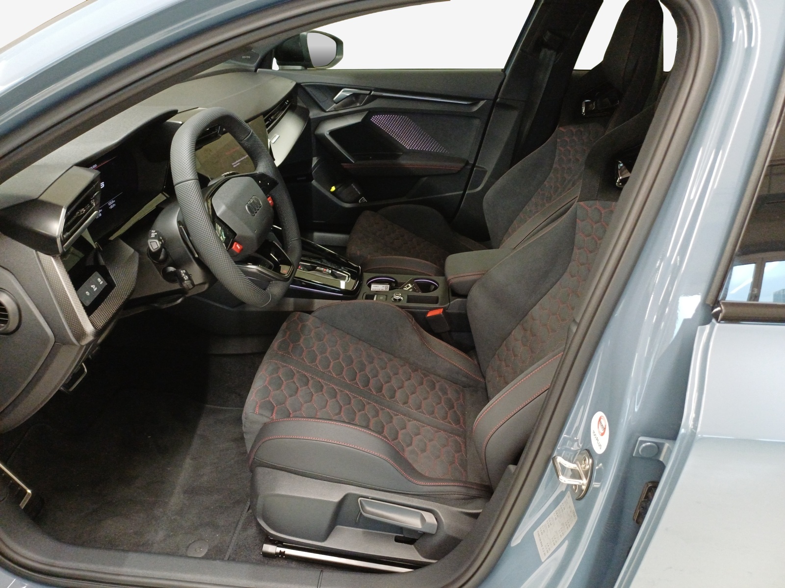 AUDI RS3 Sportback 2.5 TSI quattro S-tronic - 8