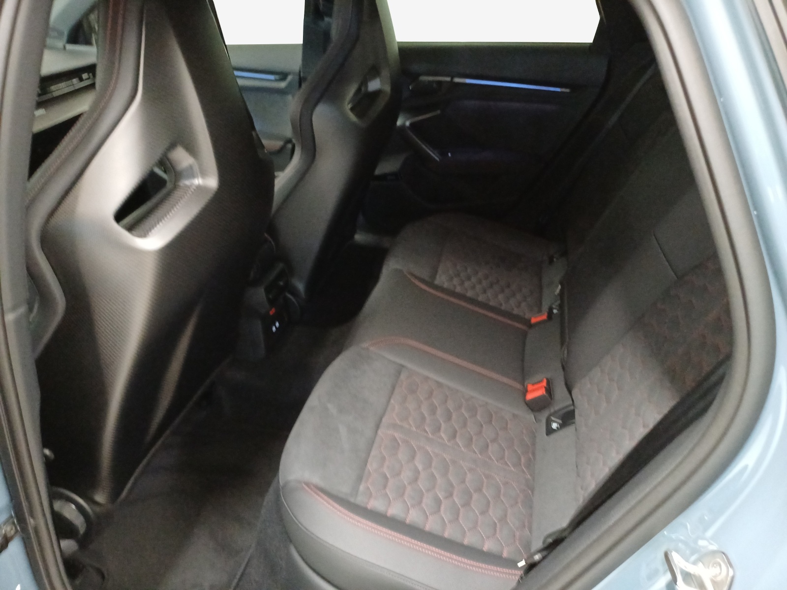 AUDI RS3 Sportback 2.5 TSI quattro S-tronic - 12