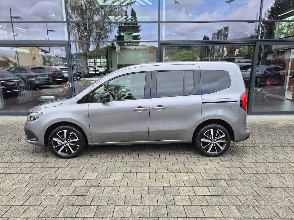 MERCEDES-BENZ EQT 200 Progressive Van - 2