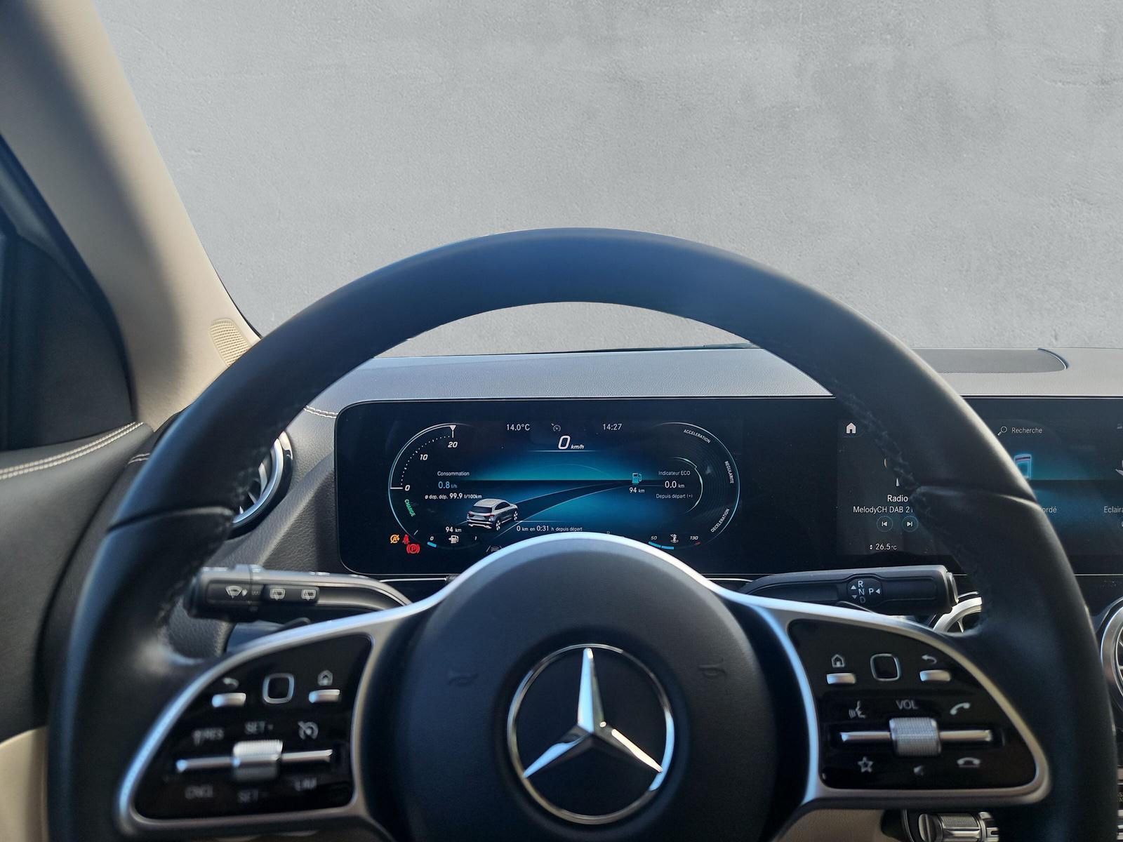 MERCEDES-BENZ GLA 200 Progressive 4matic - 18