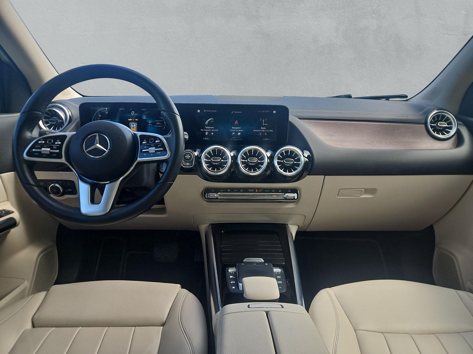 MERCEDES-BENZ GLA 200 Progressive 4matic - 13