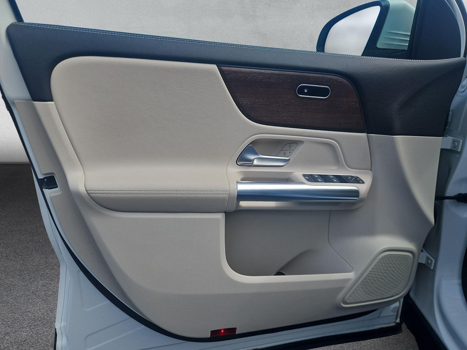 MERCEDES-BENZ GLA 200 Progressive 4matic - 17