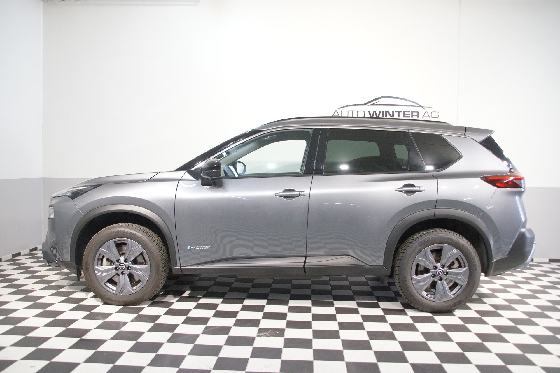 NISSAN X-Trail 1.5 VC-T e-Power 4WD N-Trek ++SWISS++ - 11