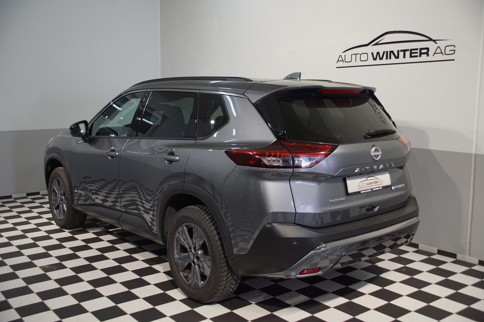NISSAN X-Trail 1.5 VC-T e-Power 4WD N-Trek ++SWISS++ - 8