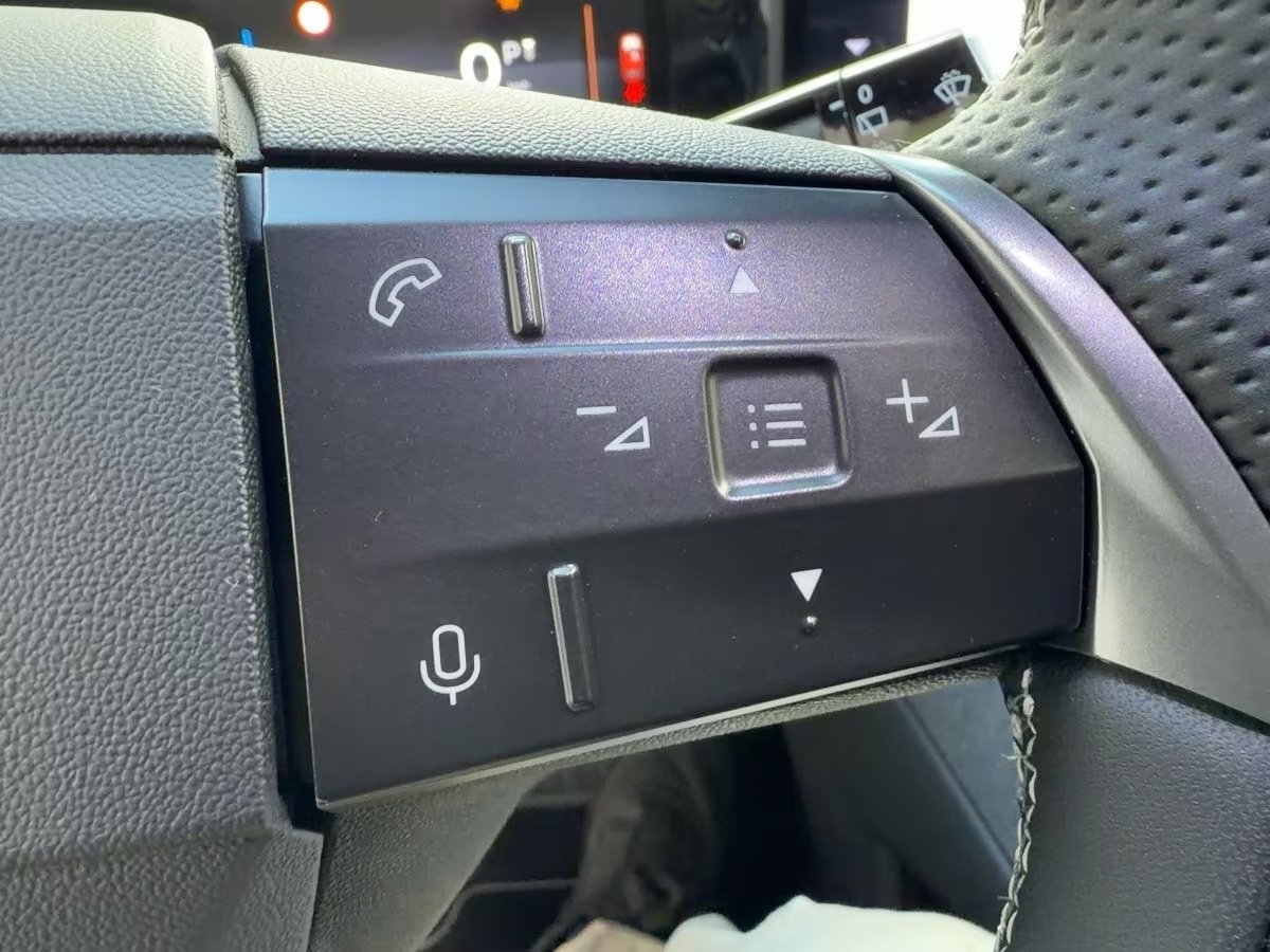 OPEL Grandland-e GS Anhängerkupplung - 41