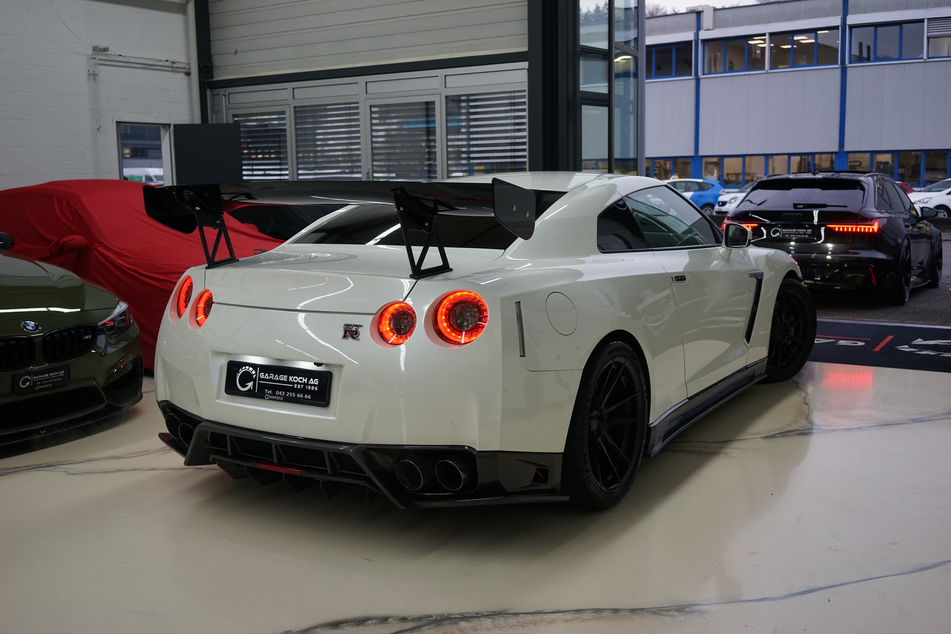 NISSAN GT-R 3.8 V6 Biturbo Black Edition / NAP Auspuff * APR Spoiler ** - 10