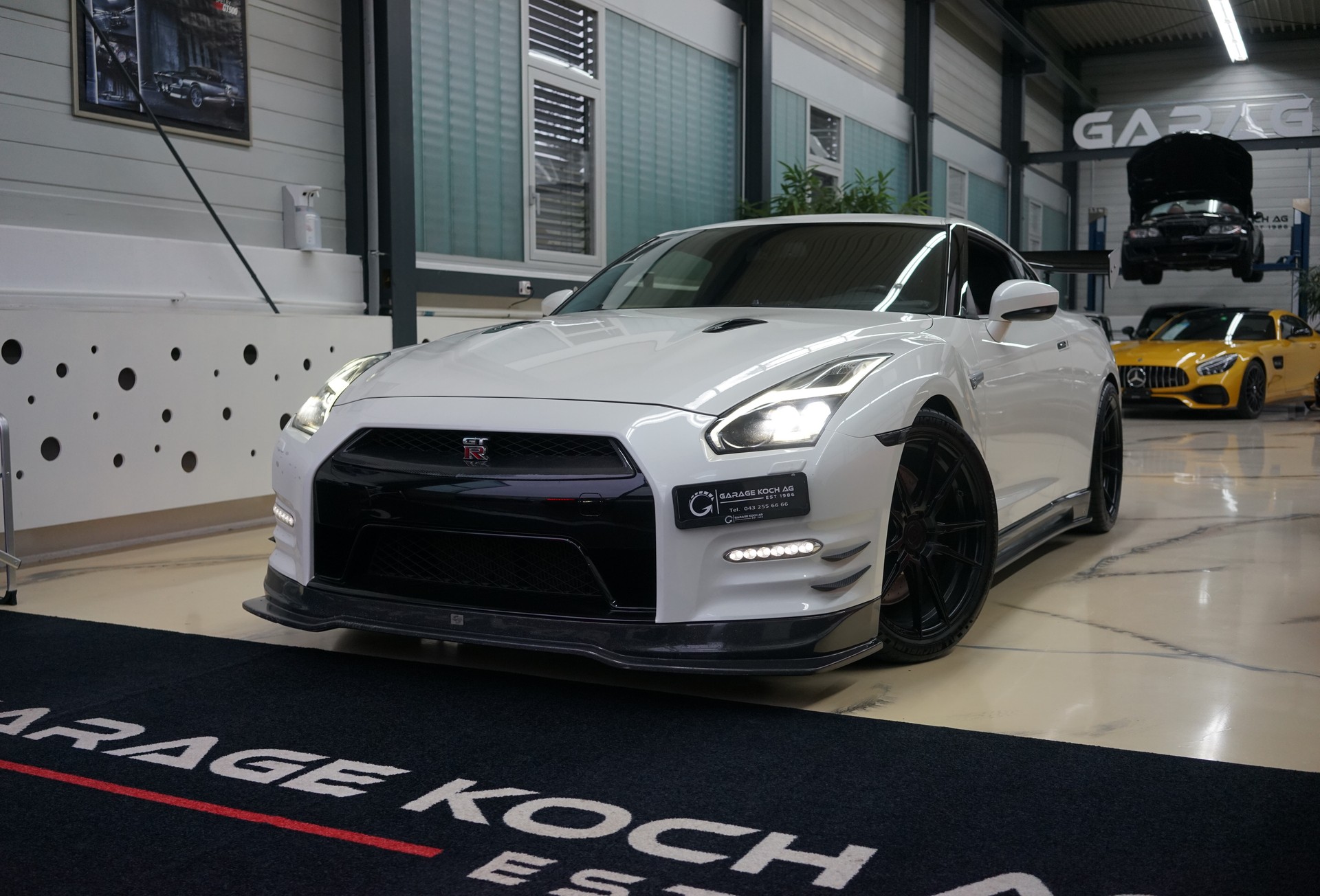 NISSAN GT-R 3.8 V6 Biturbo Black Edition / NAP Auspuff * APR Spoiler **
