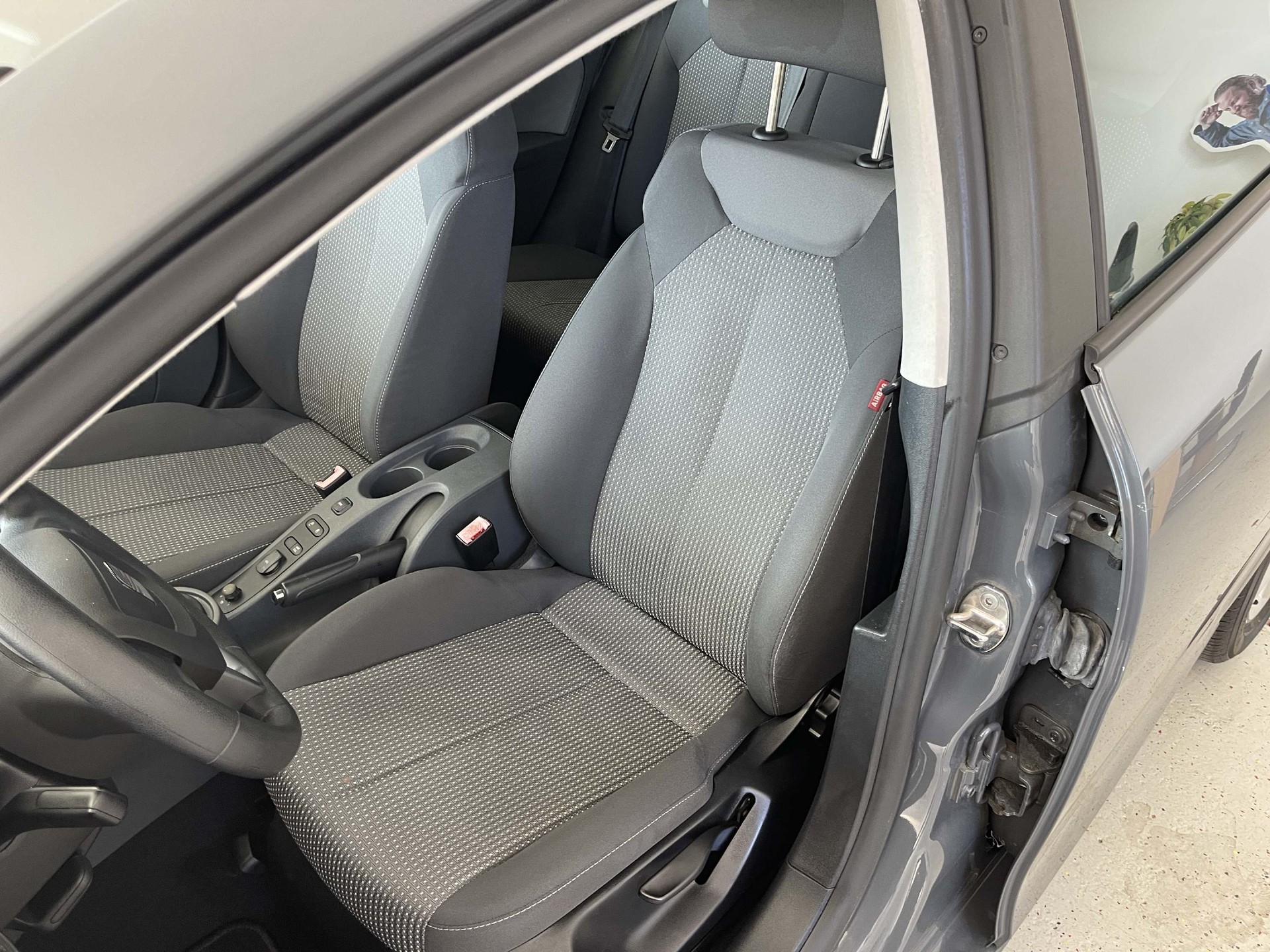 SEAT Leon 1.4 TSI Reference - 8