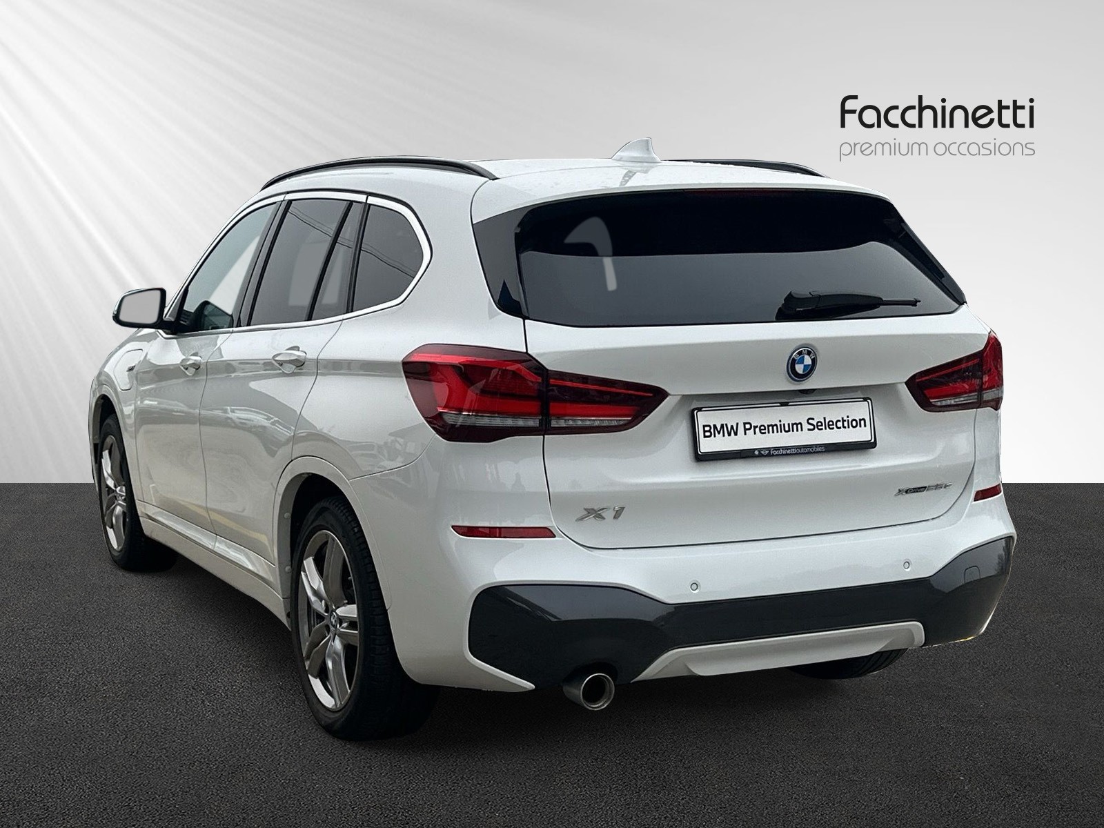 BMW X1 xDrive 25e M Sport Steptronic - 4