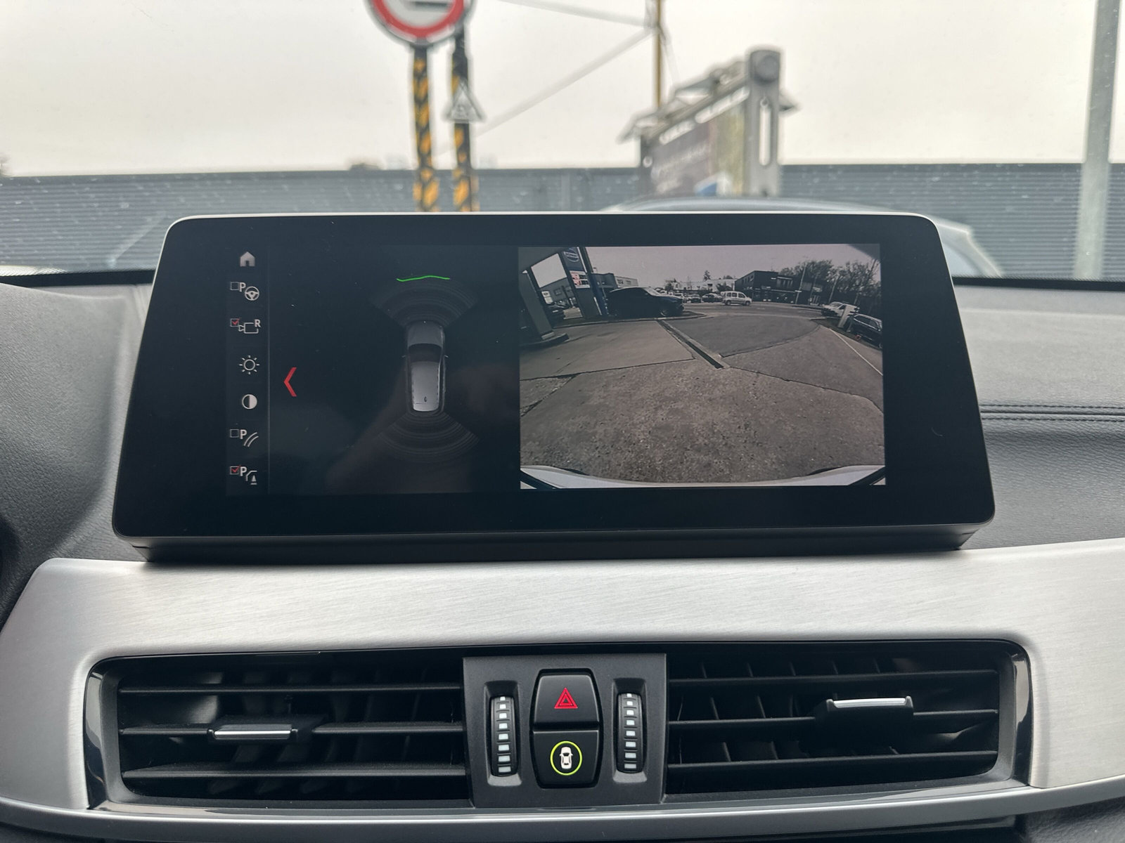 BMW X1 xDrive 25e M Sport Steptronic - 12