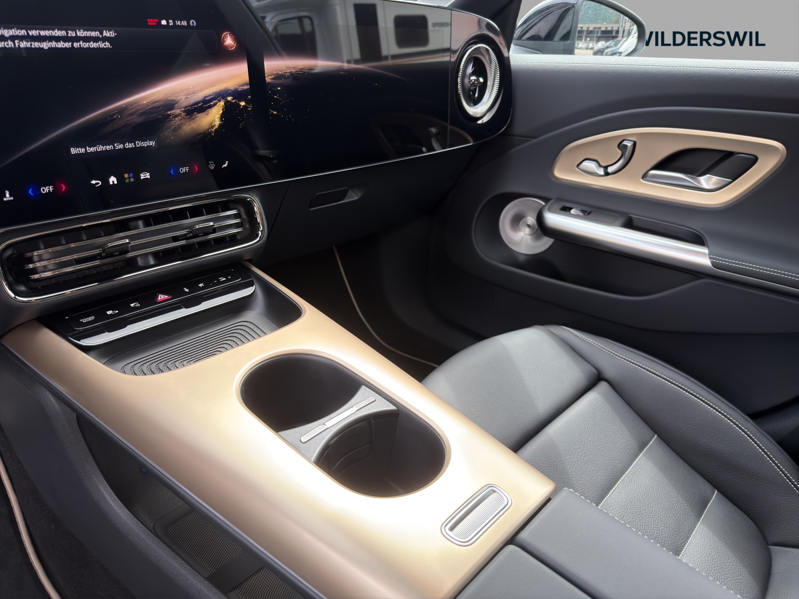 MERCEDES-BENZ CLA 220 8G-DCT 4Matic - 11