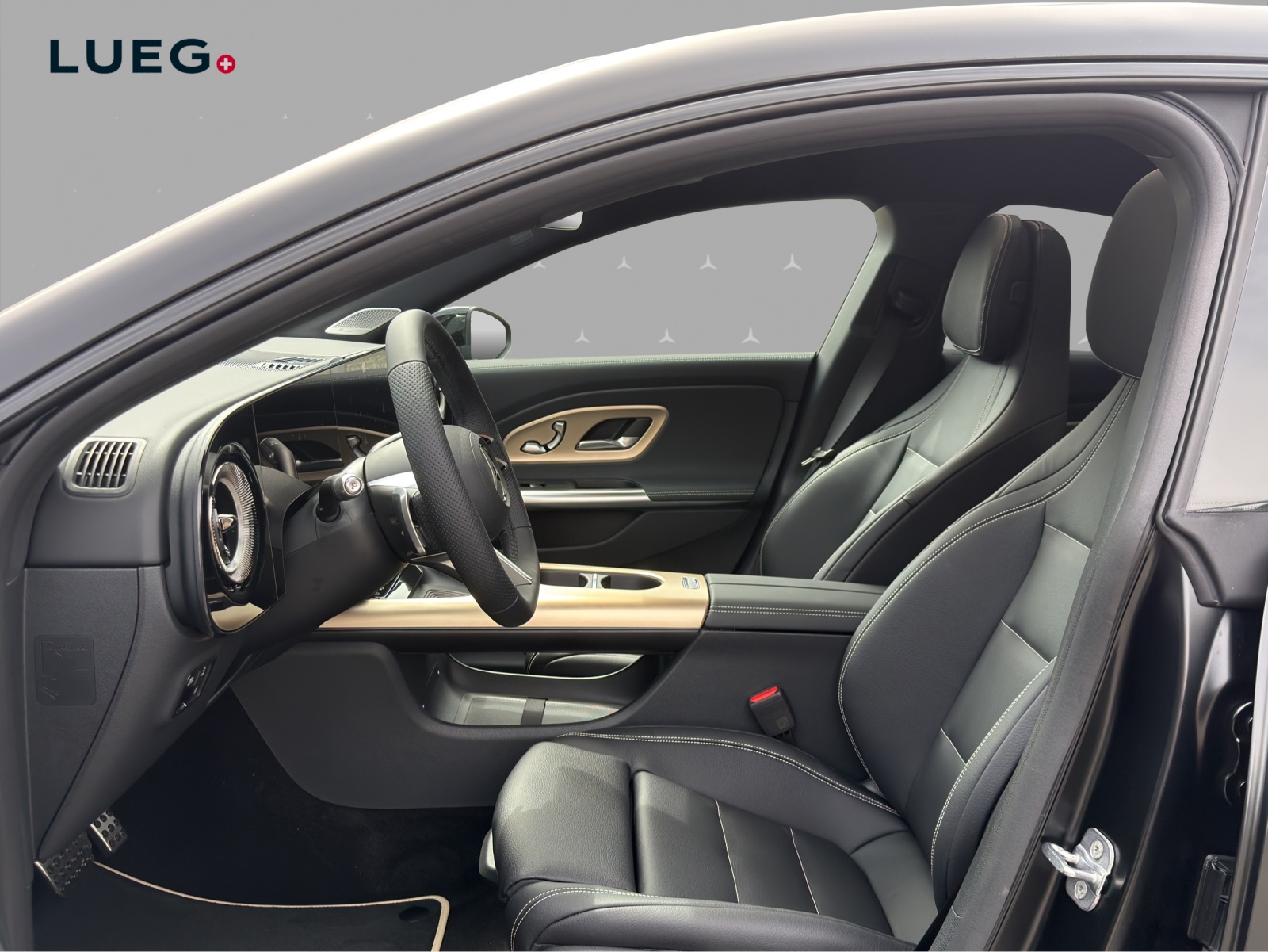 MERCEDES-BENZ CLA 220 8G-DCT 4Matic - 8