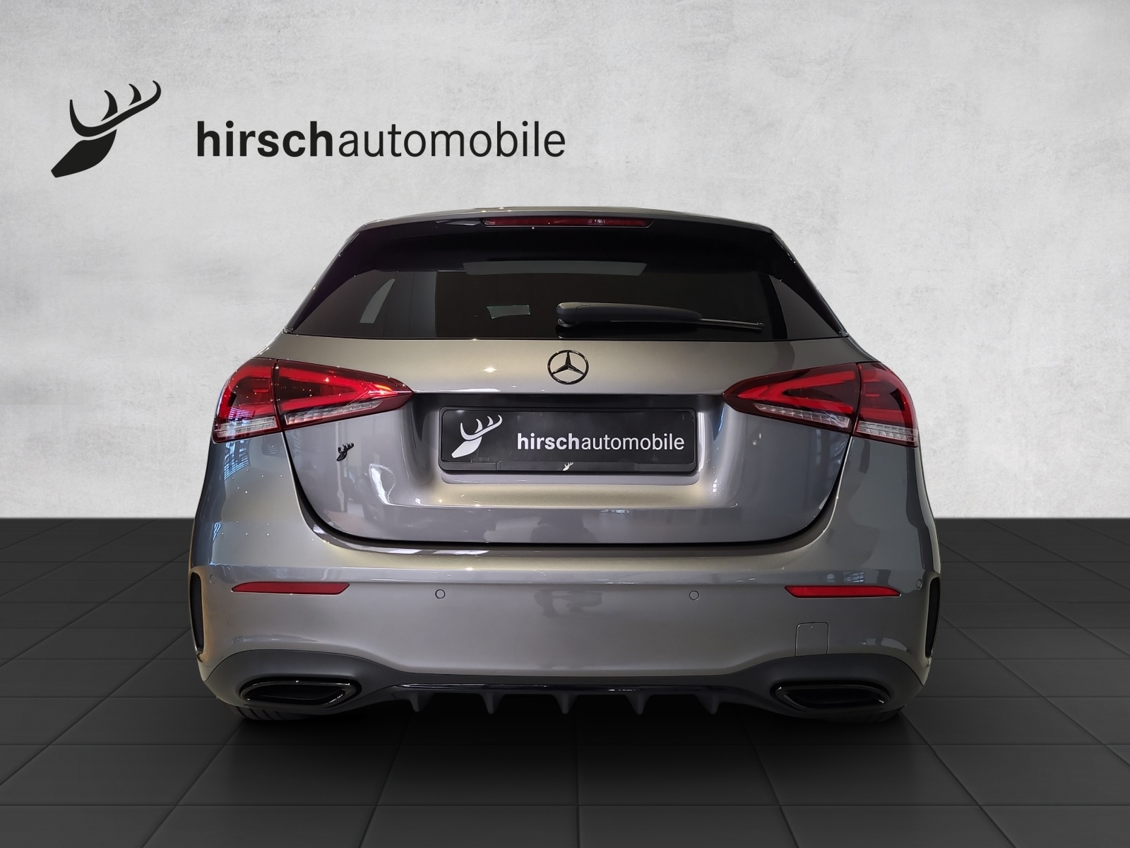 MERCEDES-BENZ A 250 4Matic AMG Line 4Matic 7G-DCT - 3