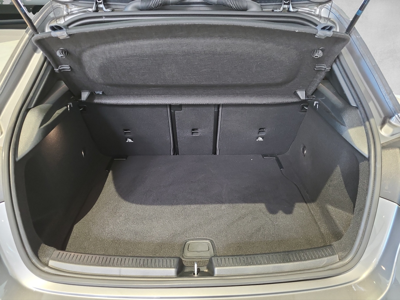 MERCEDES-BENZ A 250 4Matic AMG Line 4Matic 7G-DCT - 14