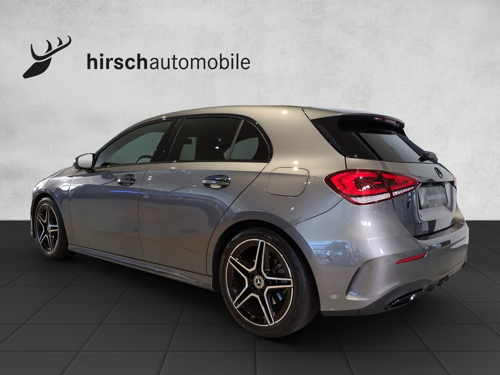 MERCEDES-BENZ A 250 4Matic AMG Line 4Matic 7G-DCT - 2