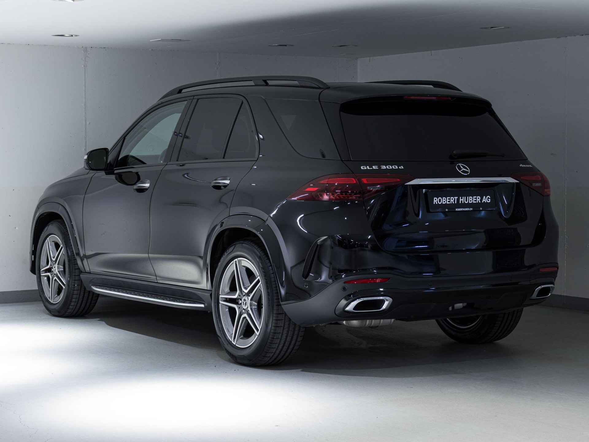 MERCEDES-BENZ GLE 300 d 4MATIC - 4