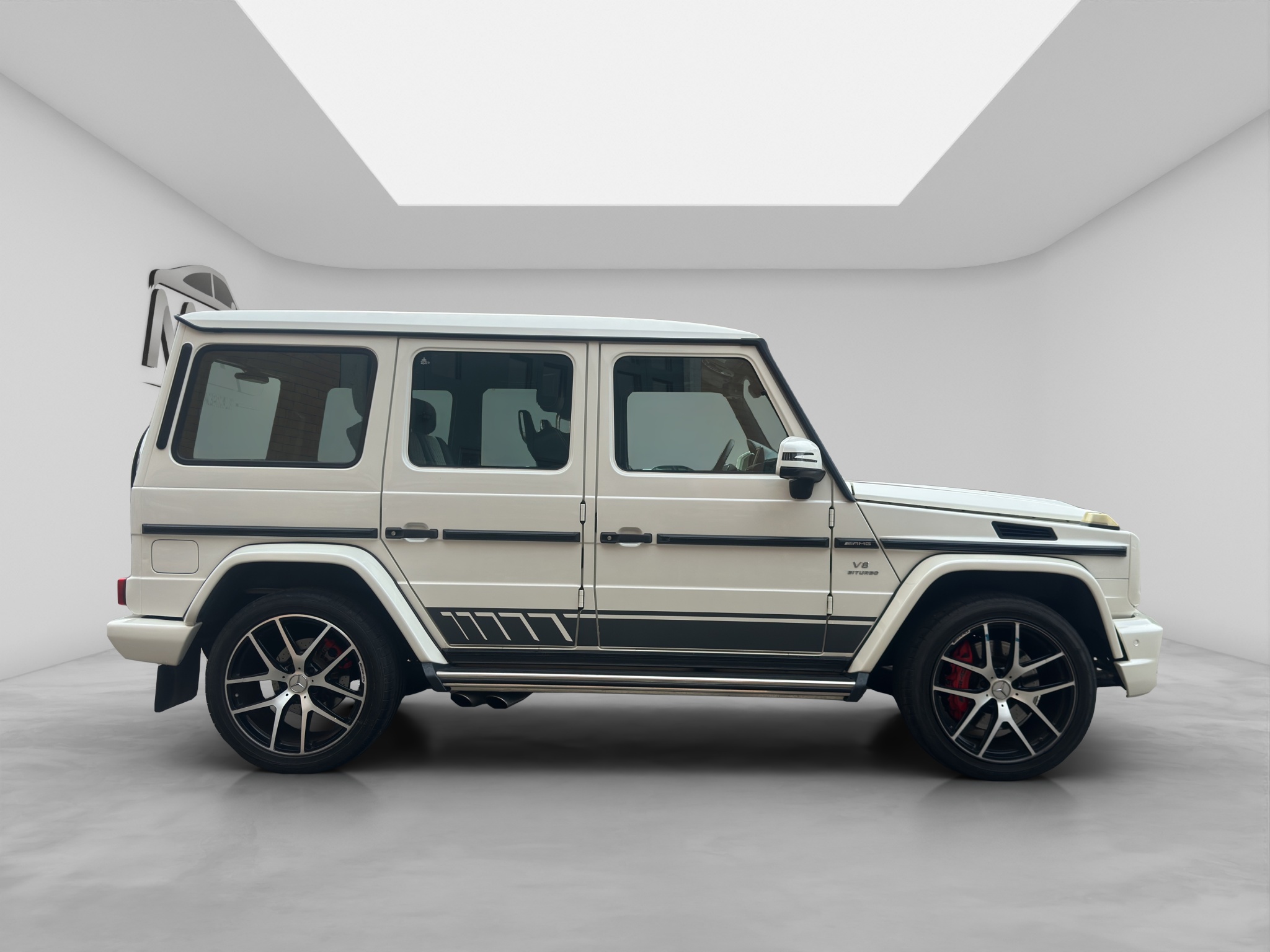 MERCEDES-BENZ G 63 AMG 7