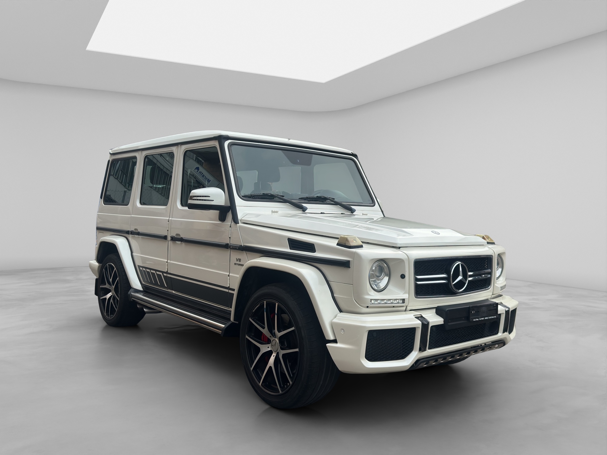 MERCEDES-BENZ G 63 AMG 8
