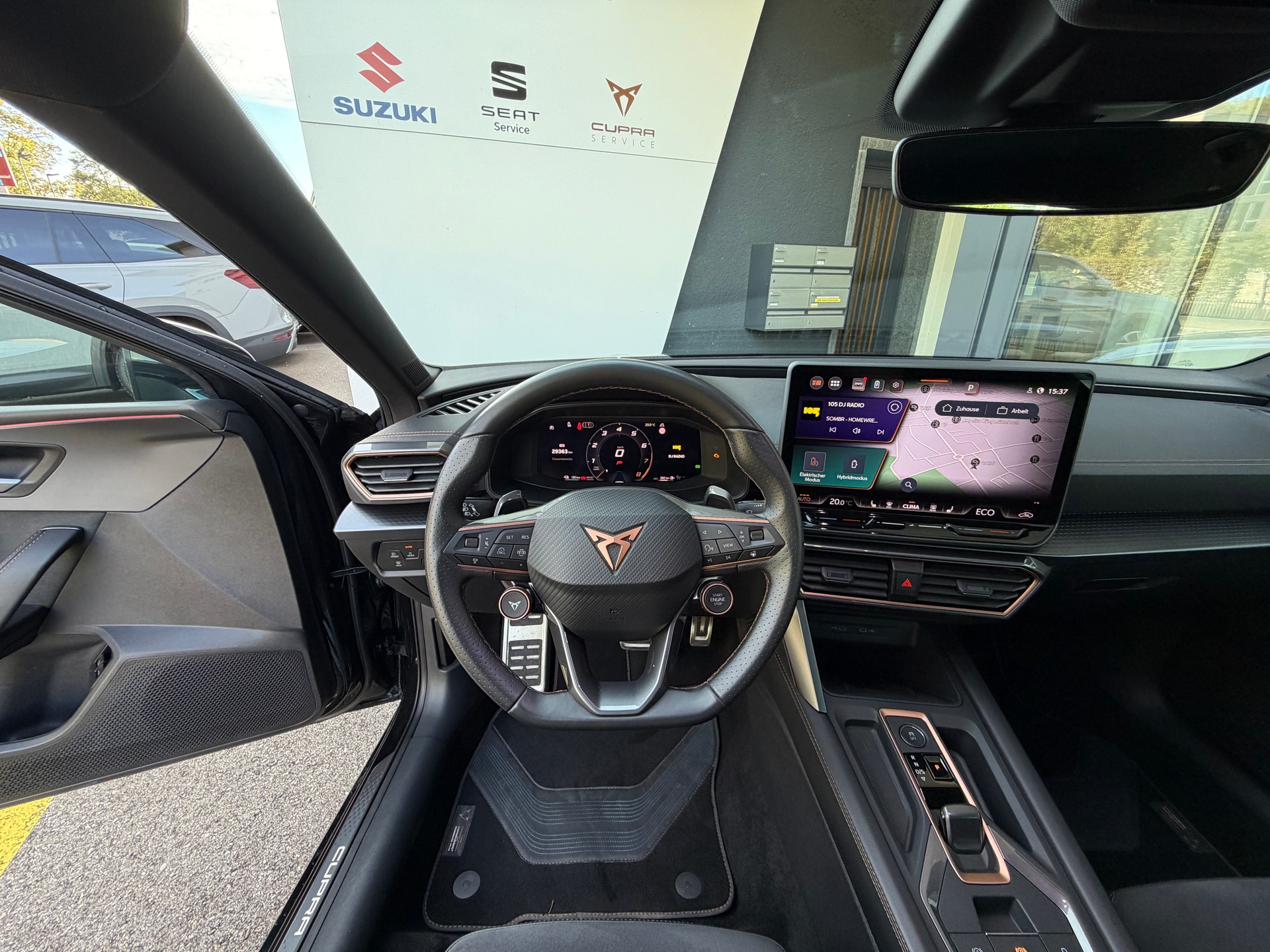 CUPRA LEON ST 1.5 e-HYBRID pHEV VZ DSG - 11