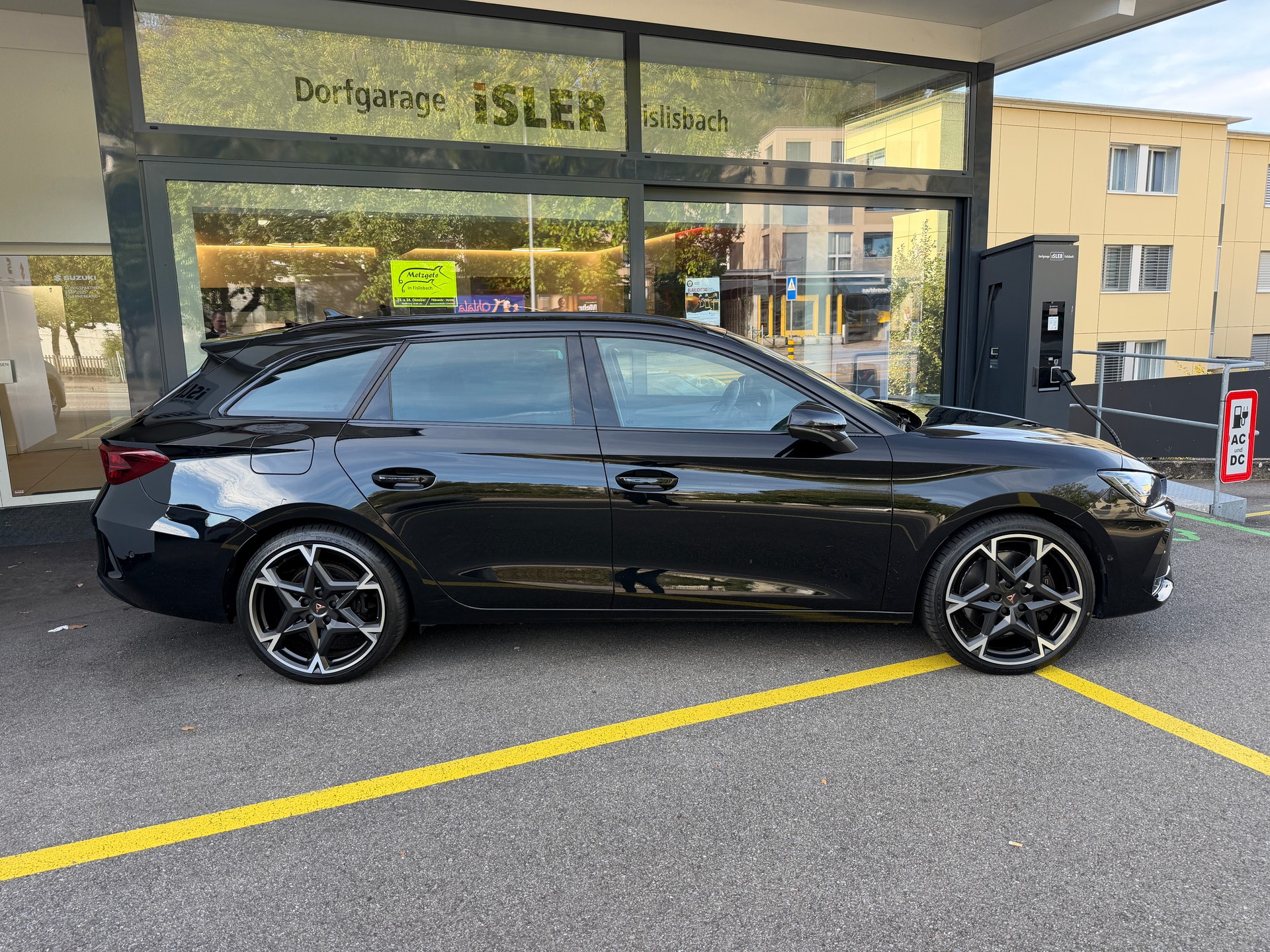 CUPRA LEON ST 1.5 e-HYBRID pHEV VZ DSG - 2