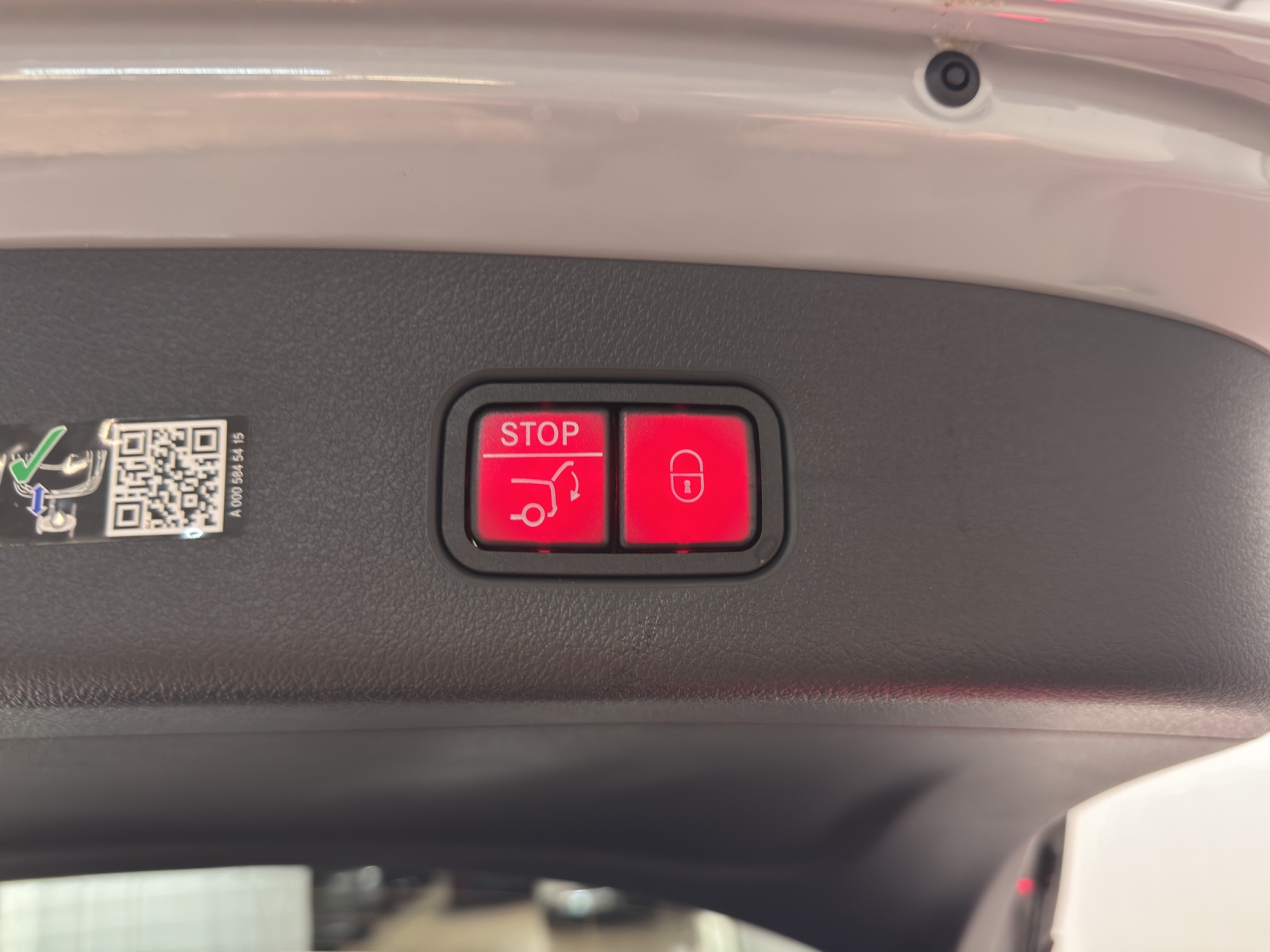 MERCEDES-BENZ GLC 300 AMG Line 4Matic - 12