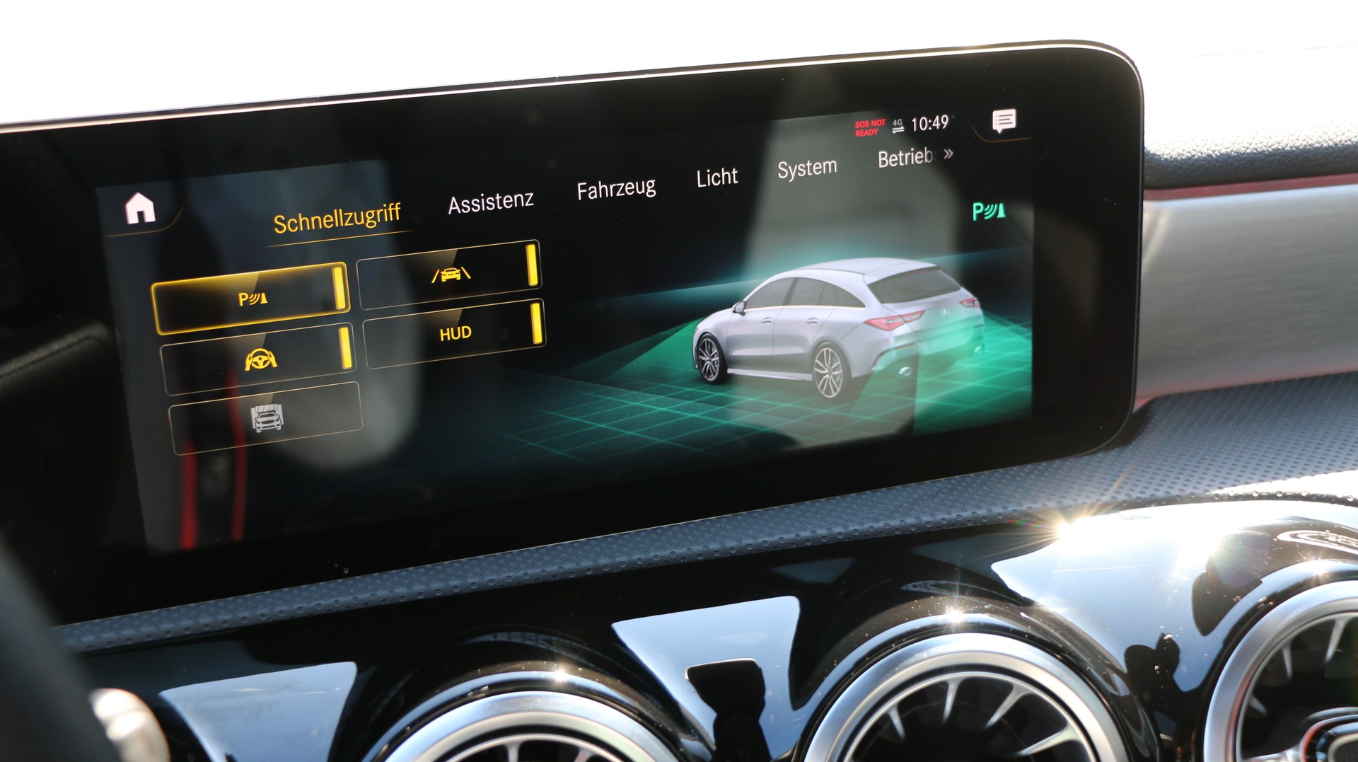 MERCEDES-BENZ CLA 35 AMG 4Matic Shooting Brake - 16