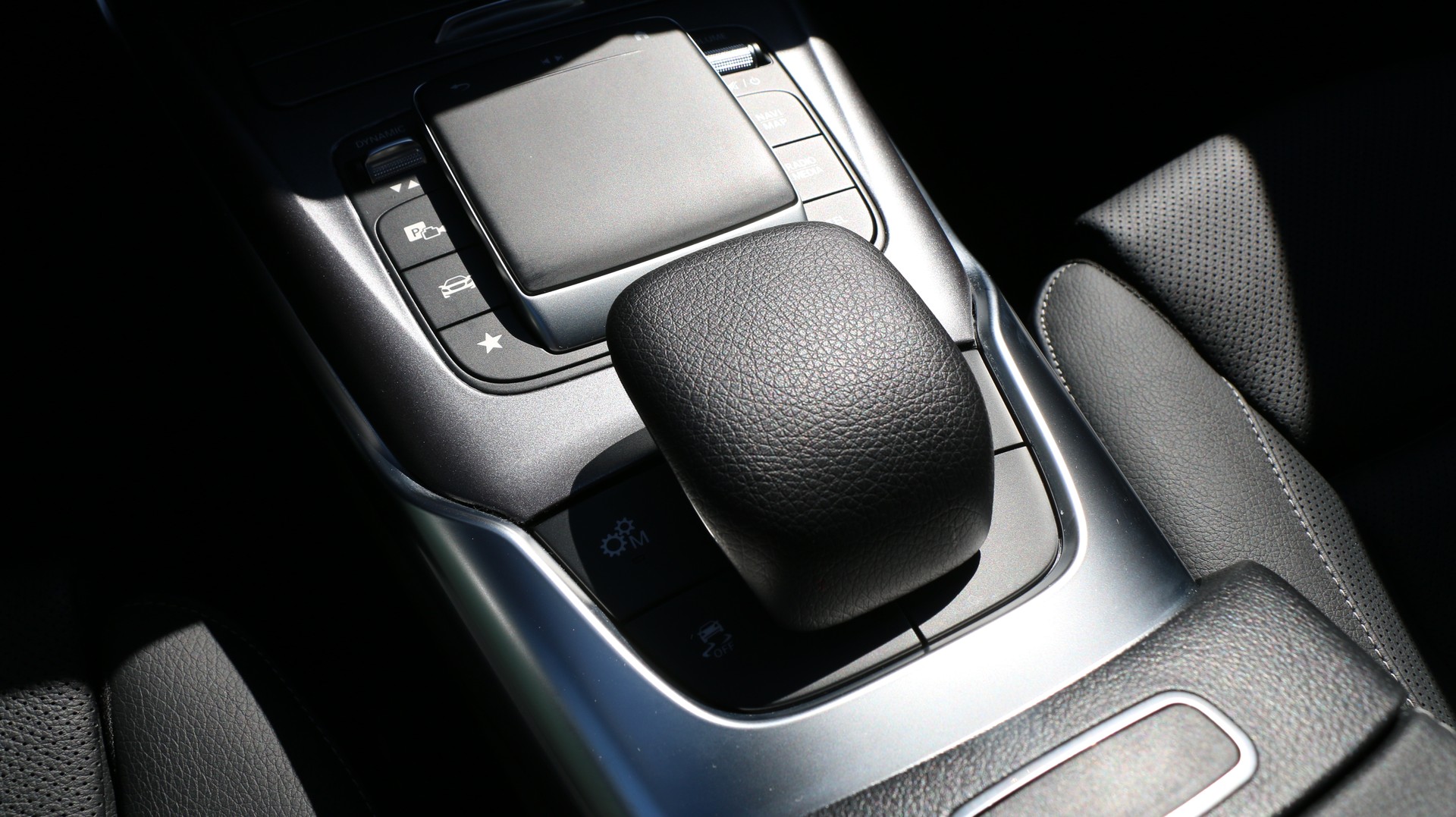 MERCEDES-BENZ CLA 35 AMG 4Matic Shooting Brake - 15