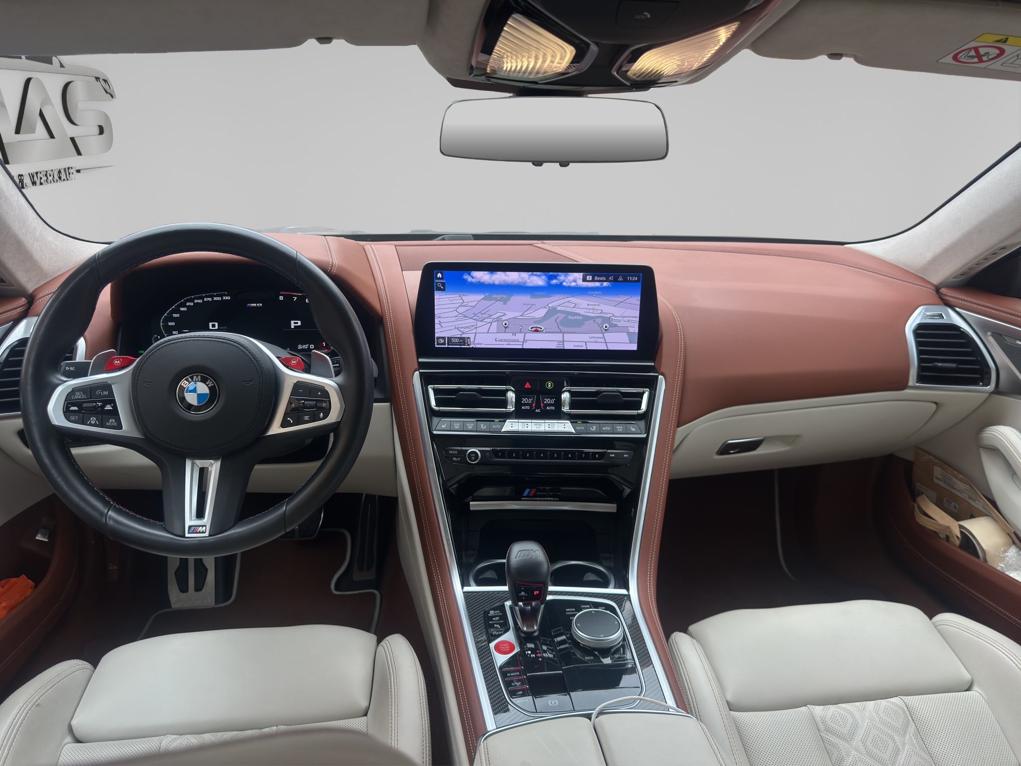 BMW M8 12