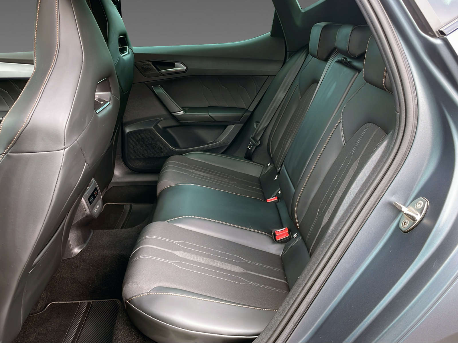 CUPRA Leon 1.4 eHybrid DSG - 9