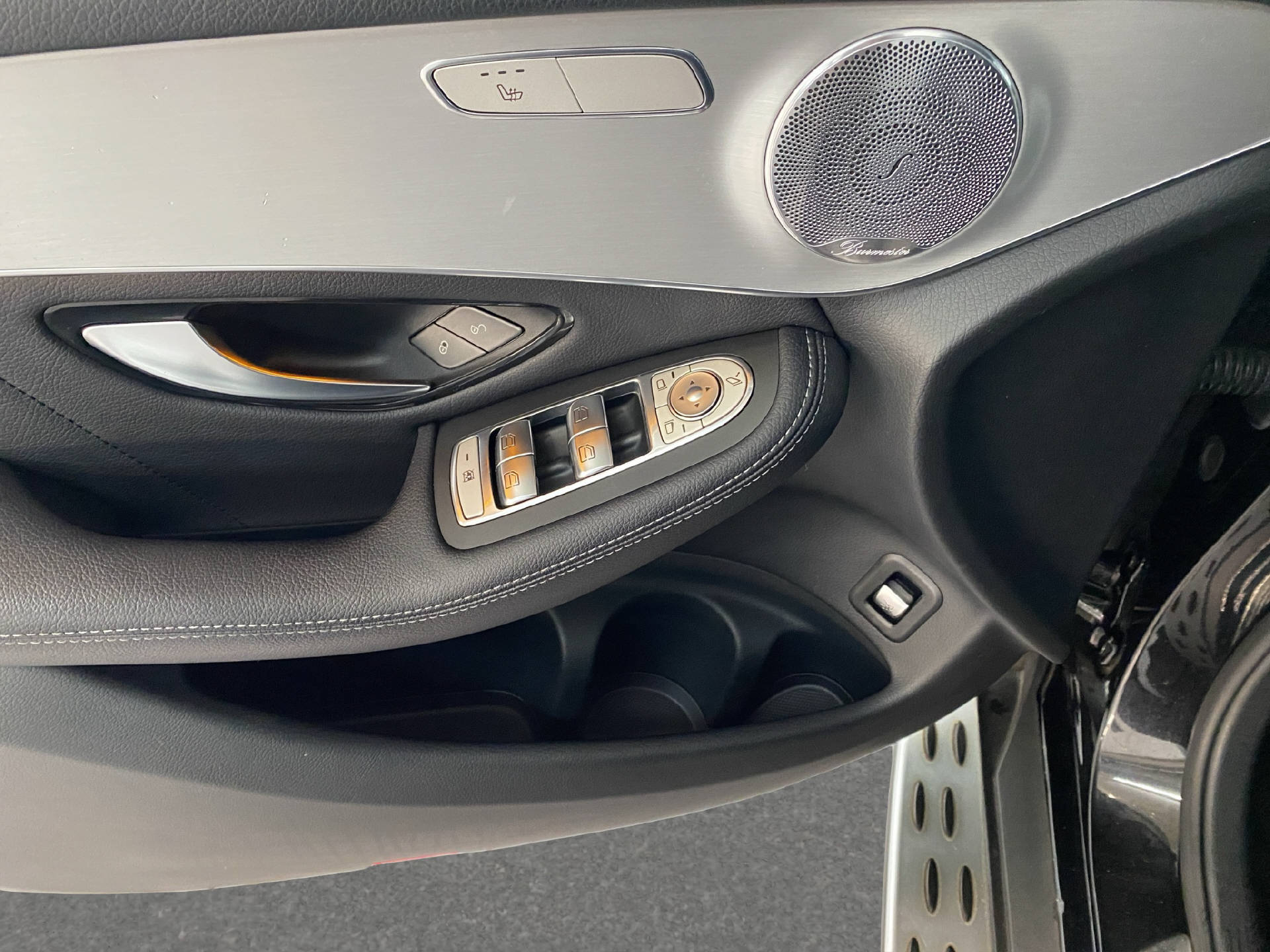 MERCEDES-BENZ GLC 300 AMG Line 4MATIC - 12