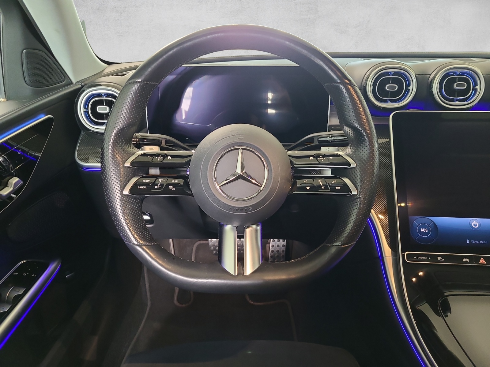 MERCEDES-BENZ C 200 4Matic AMG Line - 13