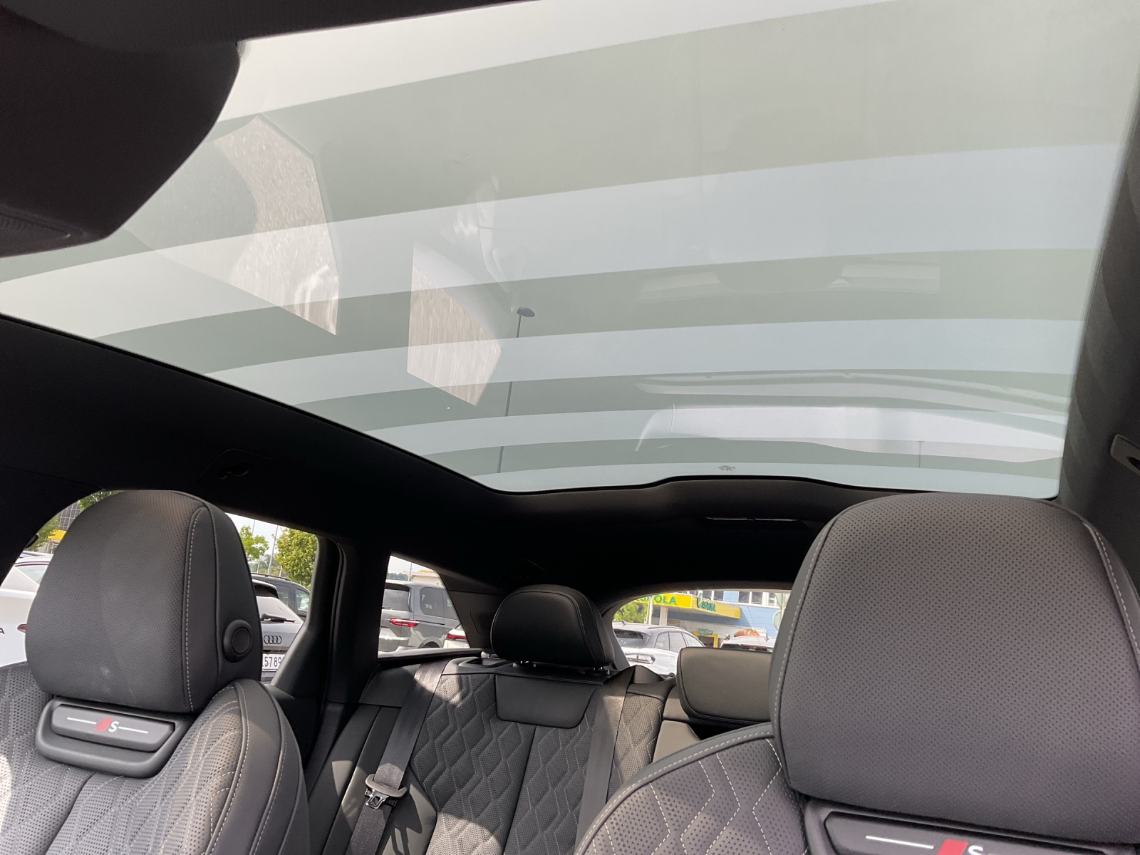 AUDI A6 Avant e-tron quattro - 15