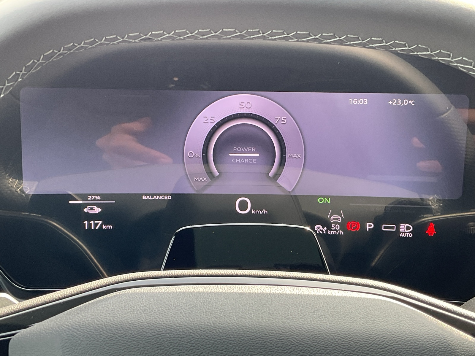 AUDI A6 Avant e-tron quattro - 8