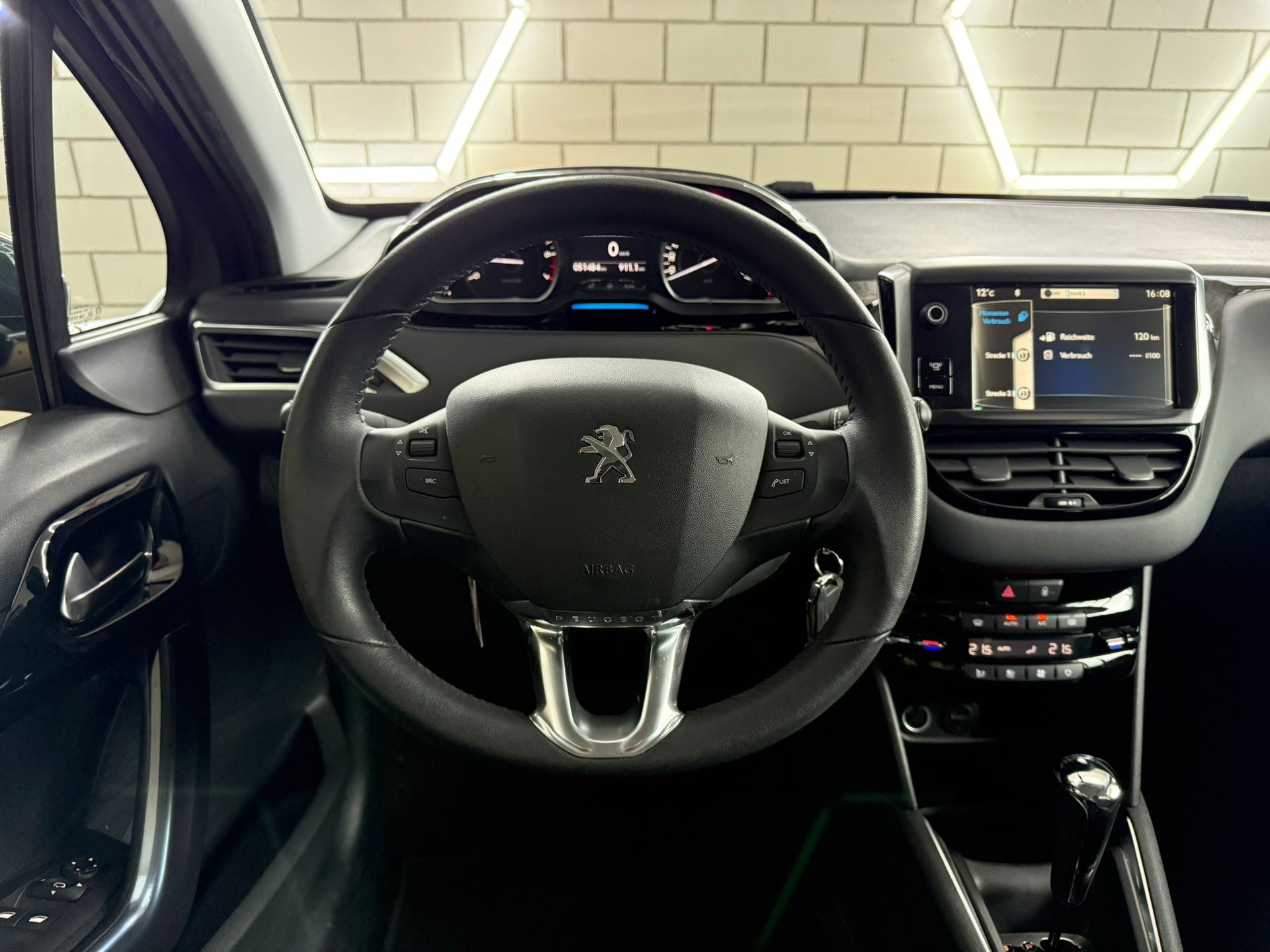 PEUGEOT 208 1.6 VTI Allure Automatik - 8
