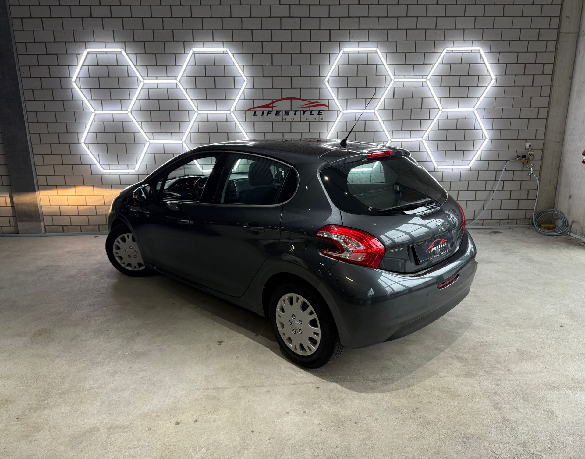 PEUGEOT 208 1.6 VTI Allure Automatik - 3