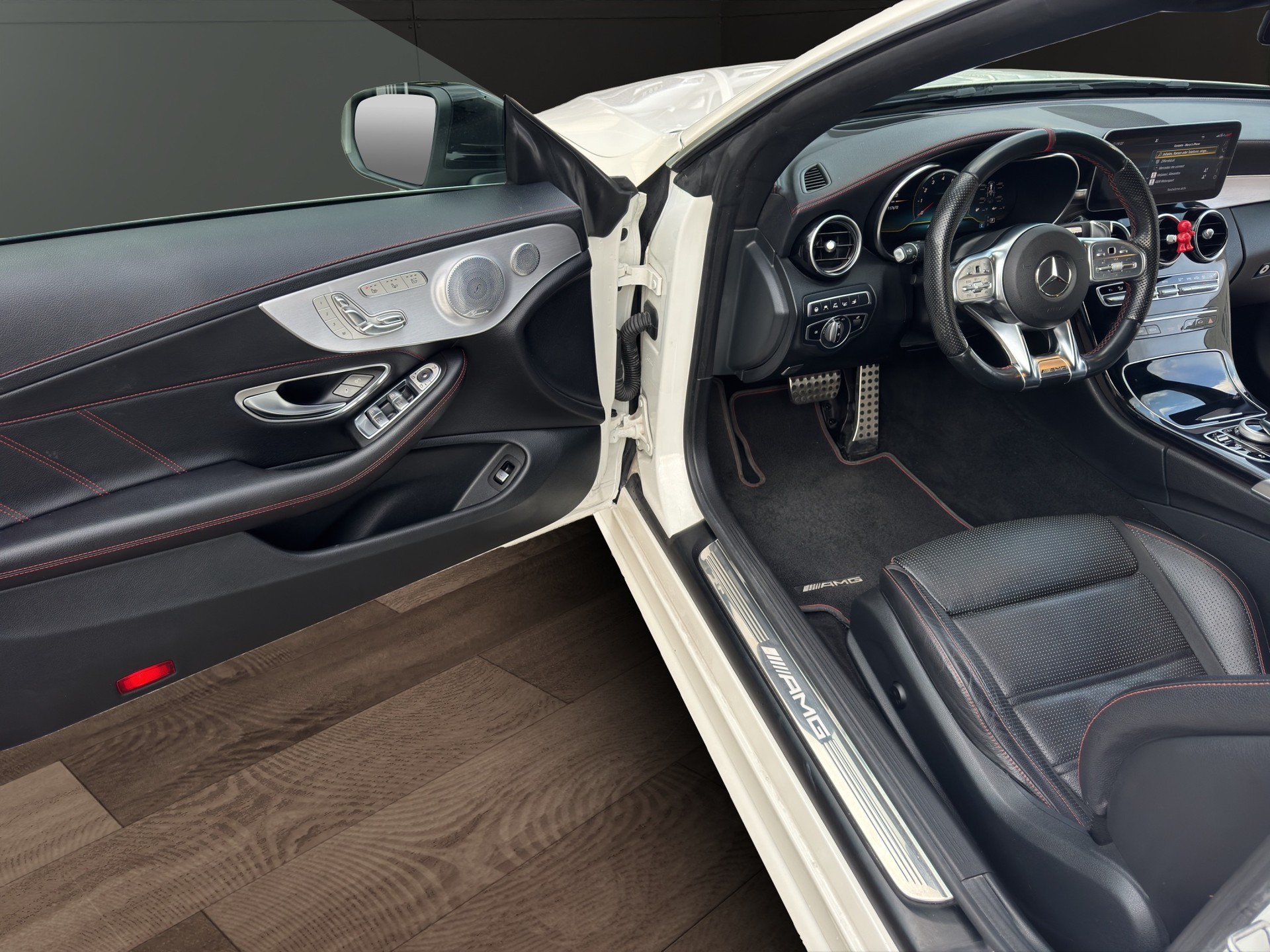MERCEDES-BENZ C 43 Cabriolet AMG 4Matic 9G-Tronic*CH-Fahrzeug*AMG Performanceanlage*FullOption - 7