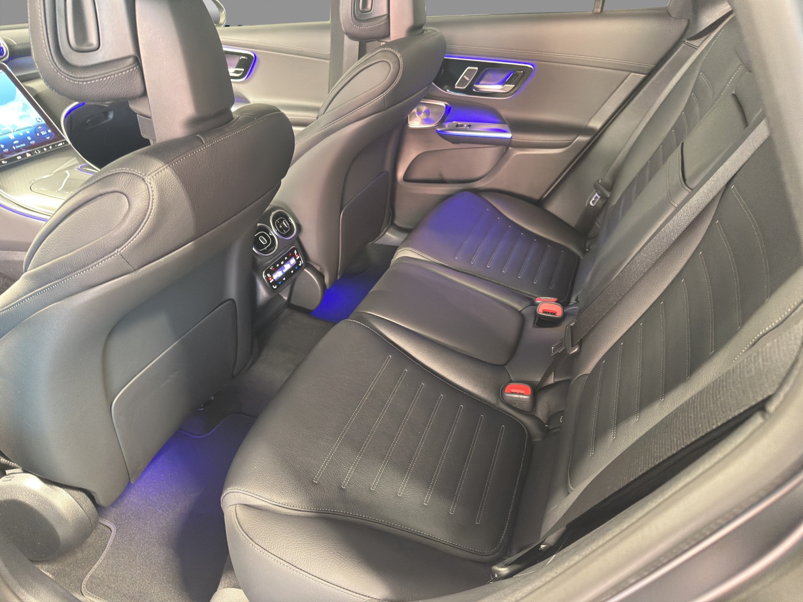 MERCEDES-BENZ GLC 220 d 4Matic 9G-Tronic - 17