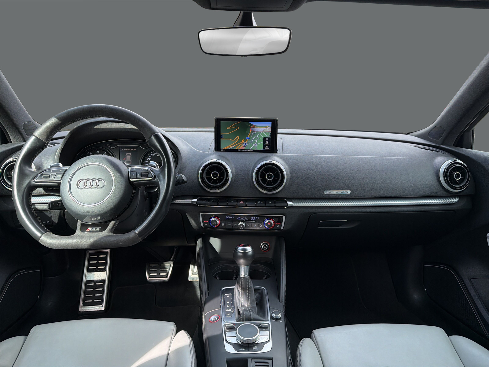 AUDI RS3 2.5 TSI quattro - 13