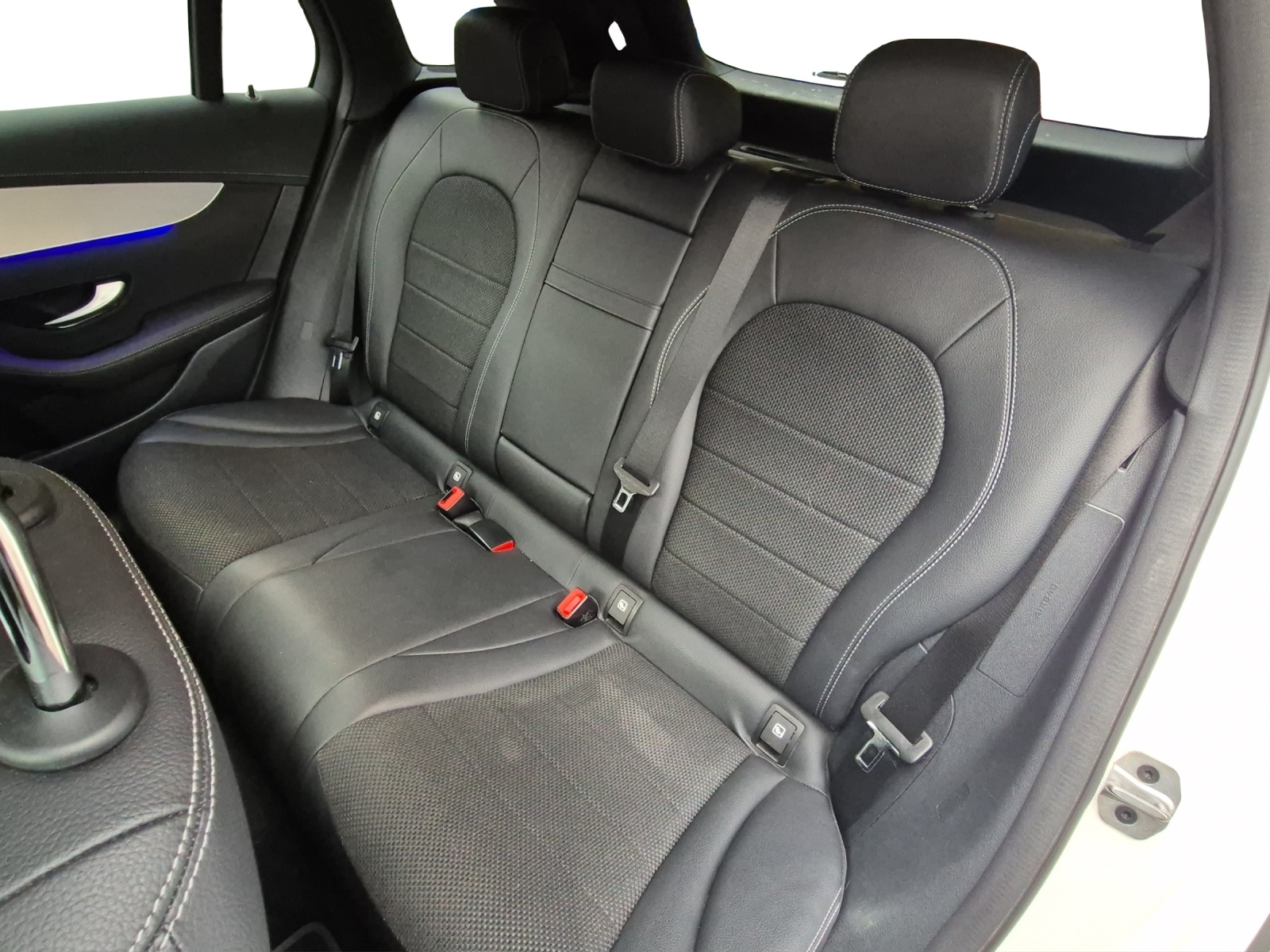 MERCEDES-BENZ GLC 200 4M Night Star - 16