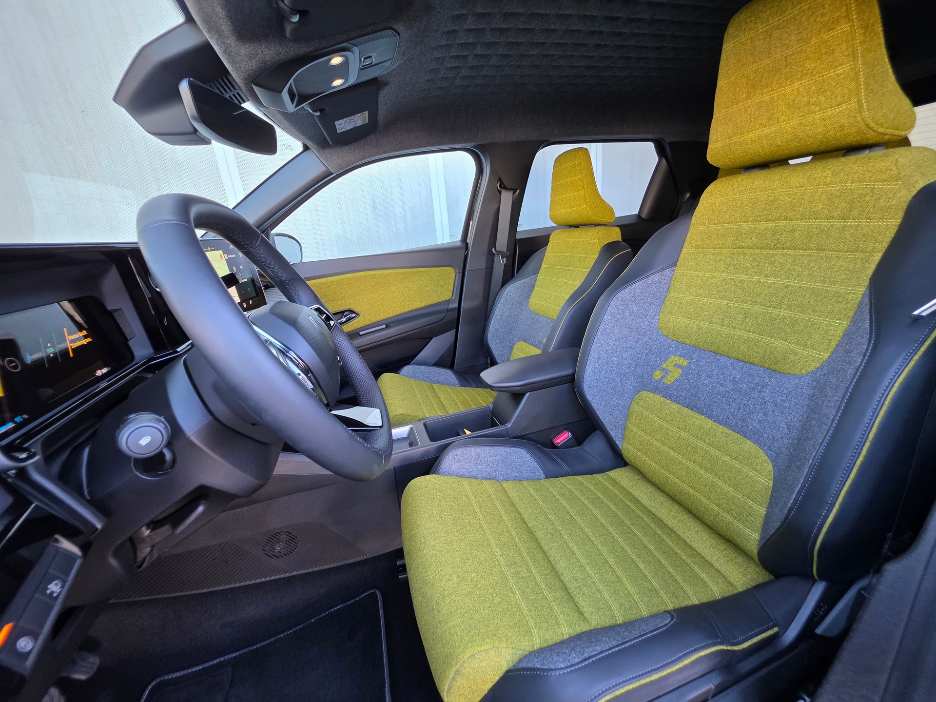 RENAULT R5 E-Tech Comfort Range 52 kWh Iconic Five - 8