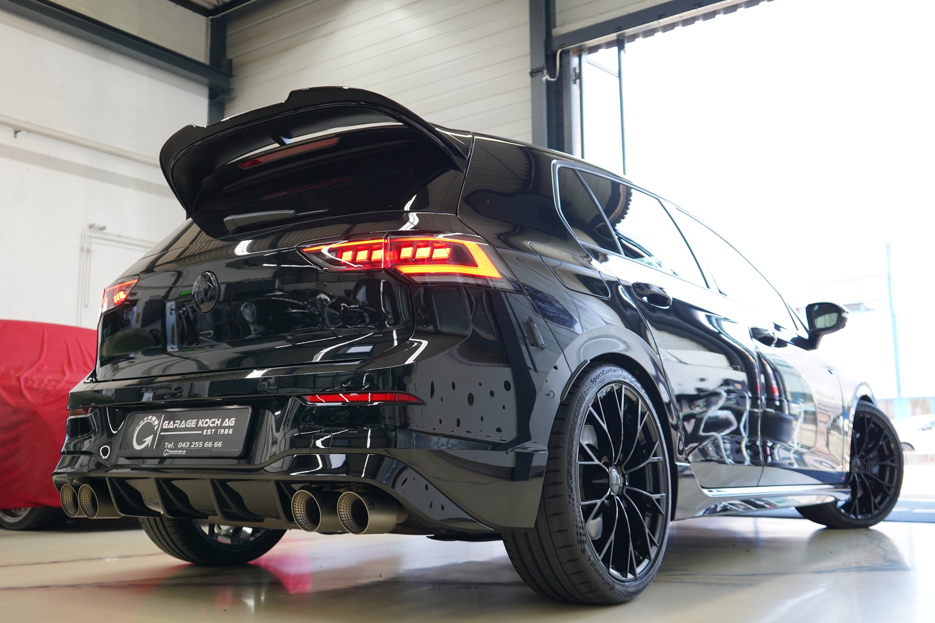 VW Golf 2.0 TSI R Black Edition DSG 4 Motion / Akrapovic * APR ** - 9