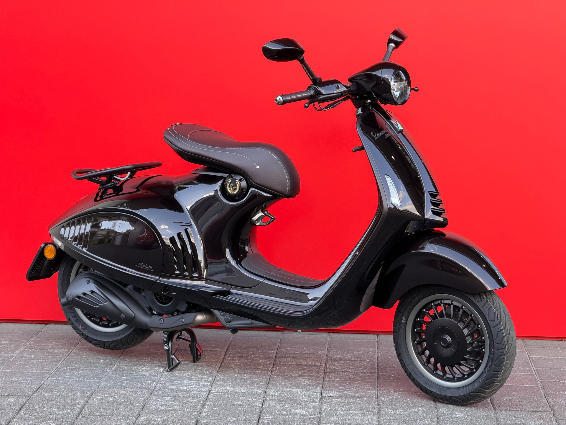 PIAGGIO Vespa 946 Horse - 2