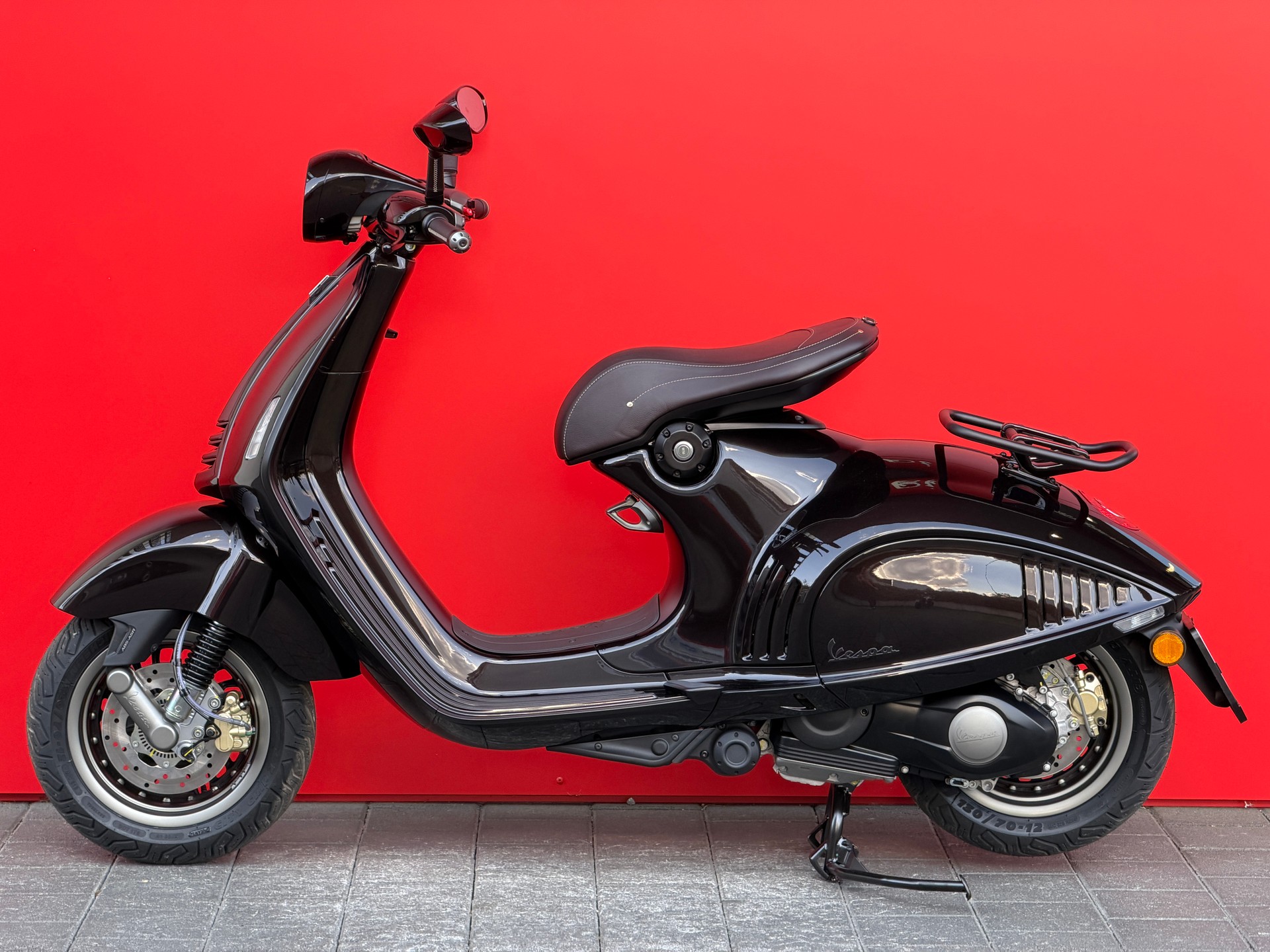 PIAGGIO Vespa 946 Horse - 14