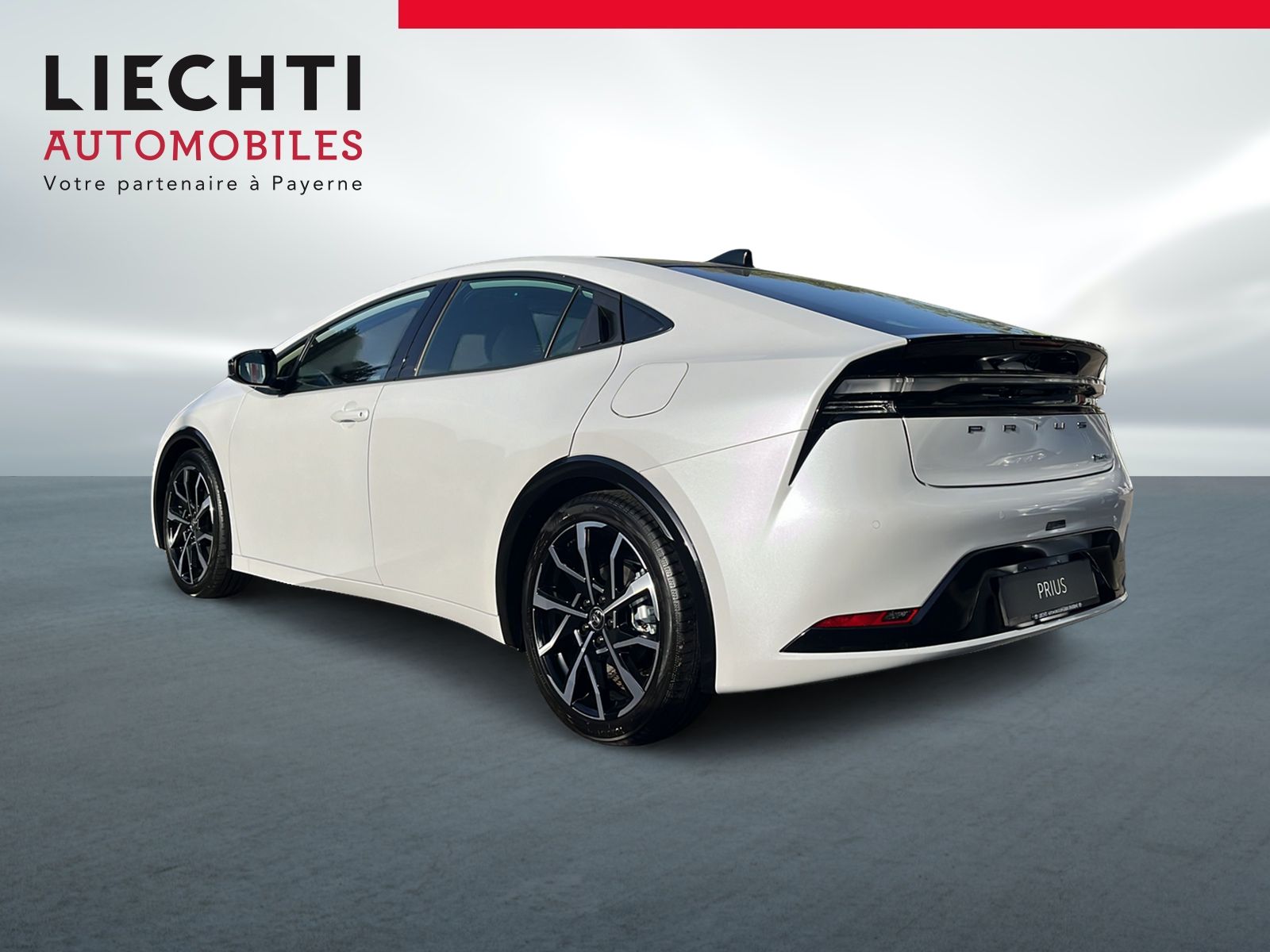 TOYOTA Prius 2.0 VVT-i Plug-in Hybrid Style - 3