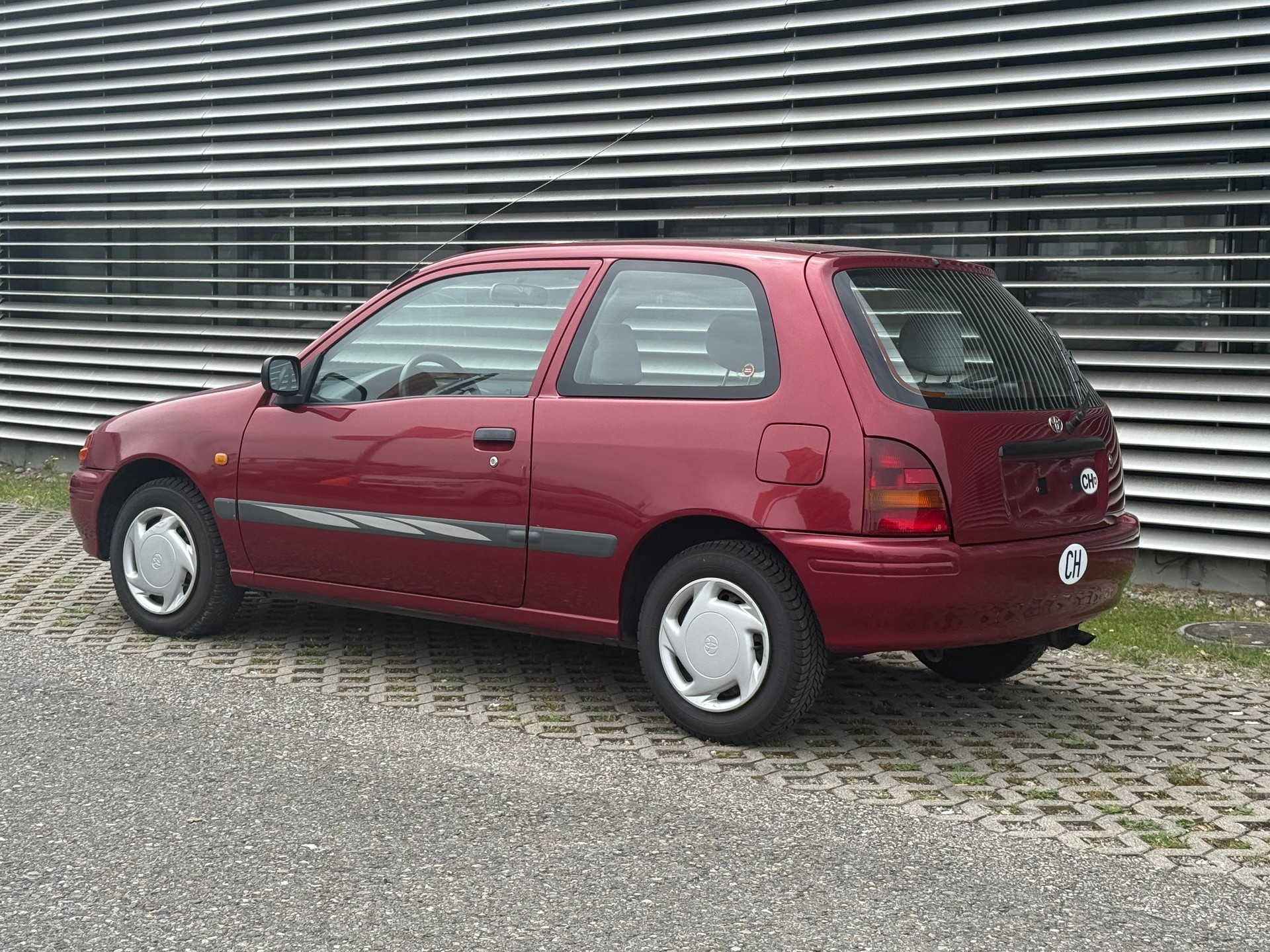 TOYOTA Starlet 1.3 Crystal - 2